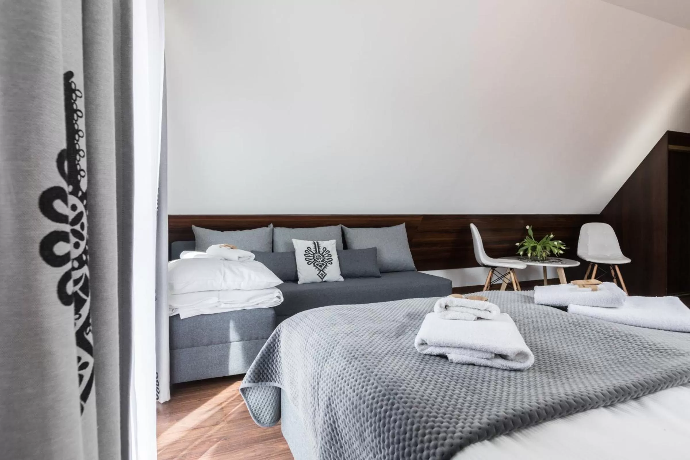 Bed in Willa Baciarka-basen, sauny i jacuzzi