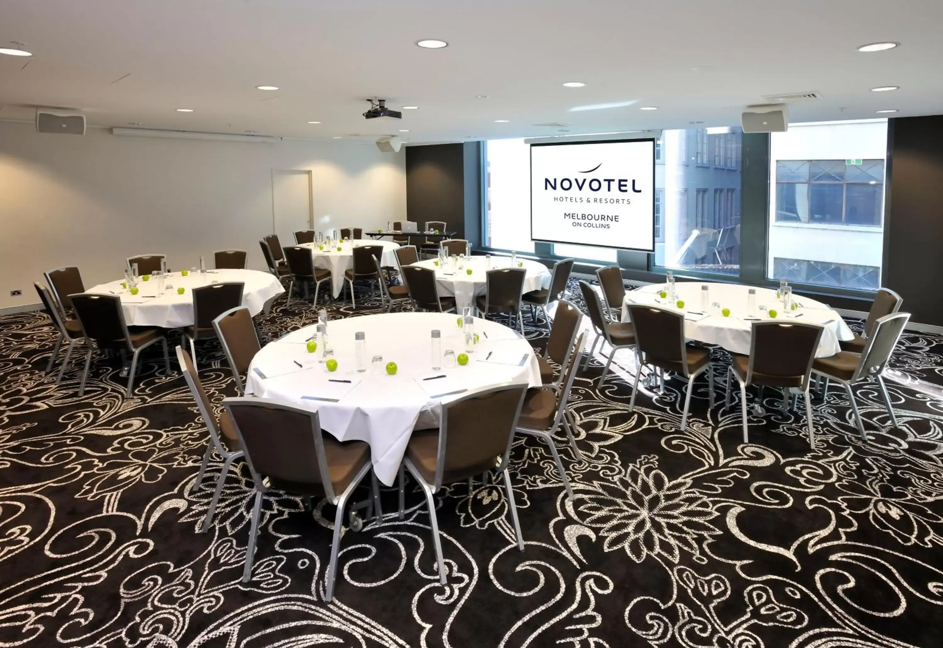 Meeting/conference room in Novotel Melbourne On Collins