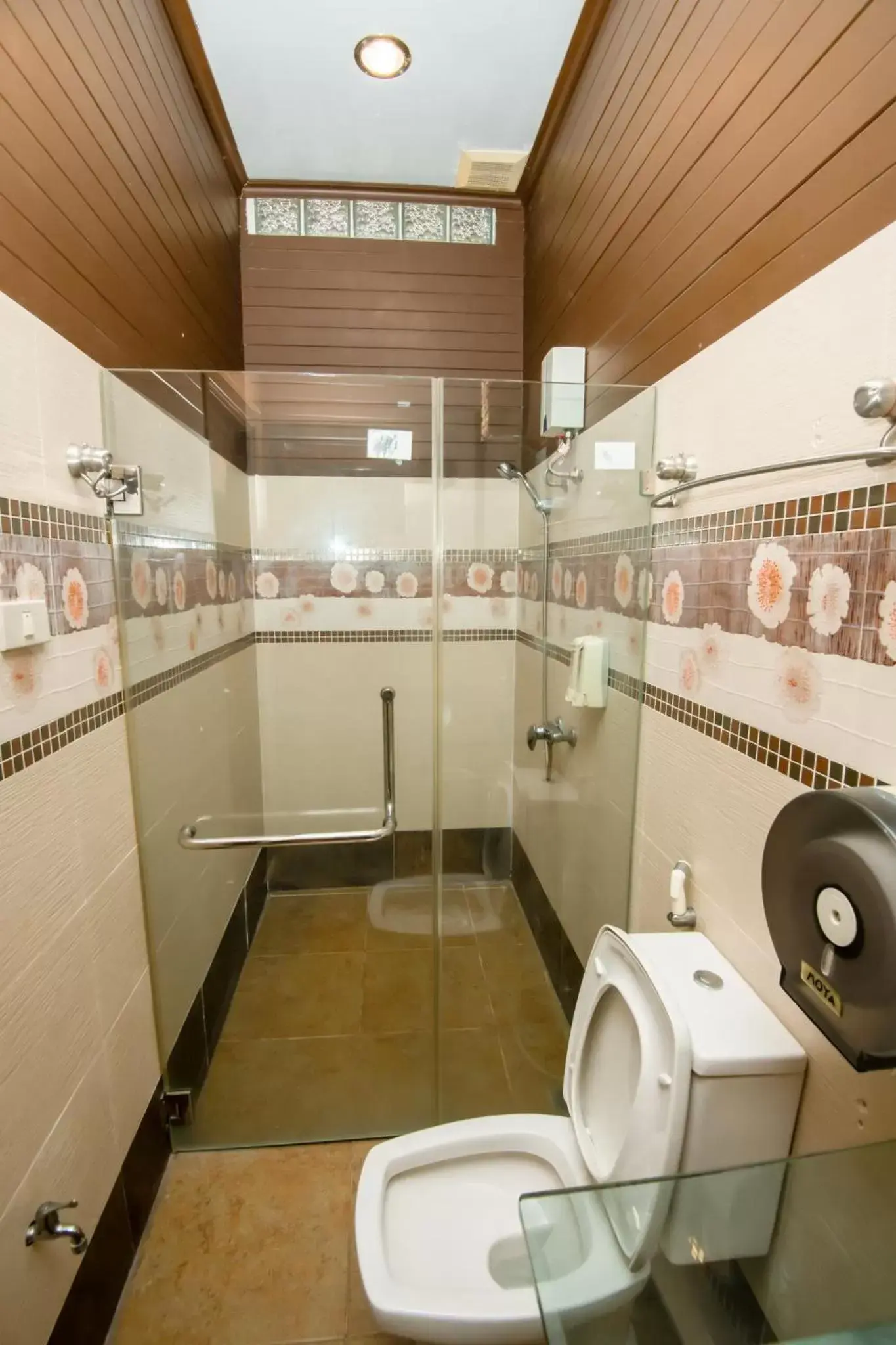Bathroom in Sabai Sabai@Sukhumvit Hotel