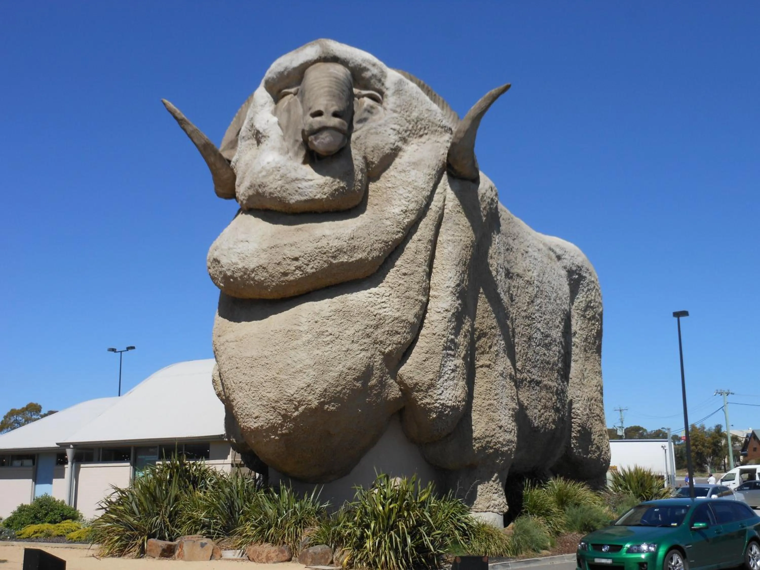 Nearby landmark in Alpine Heritage Motel