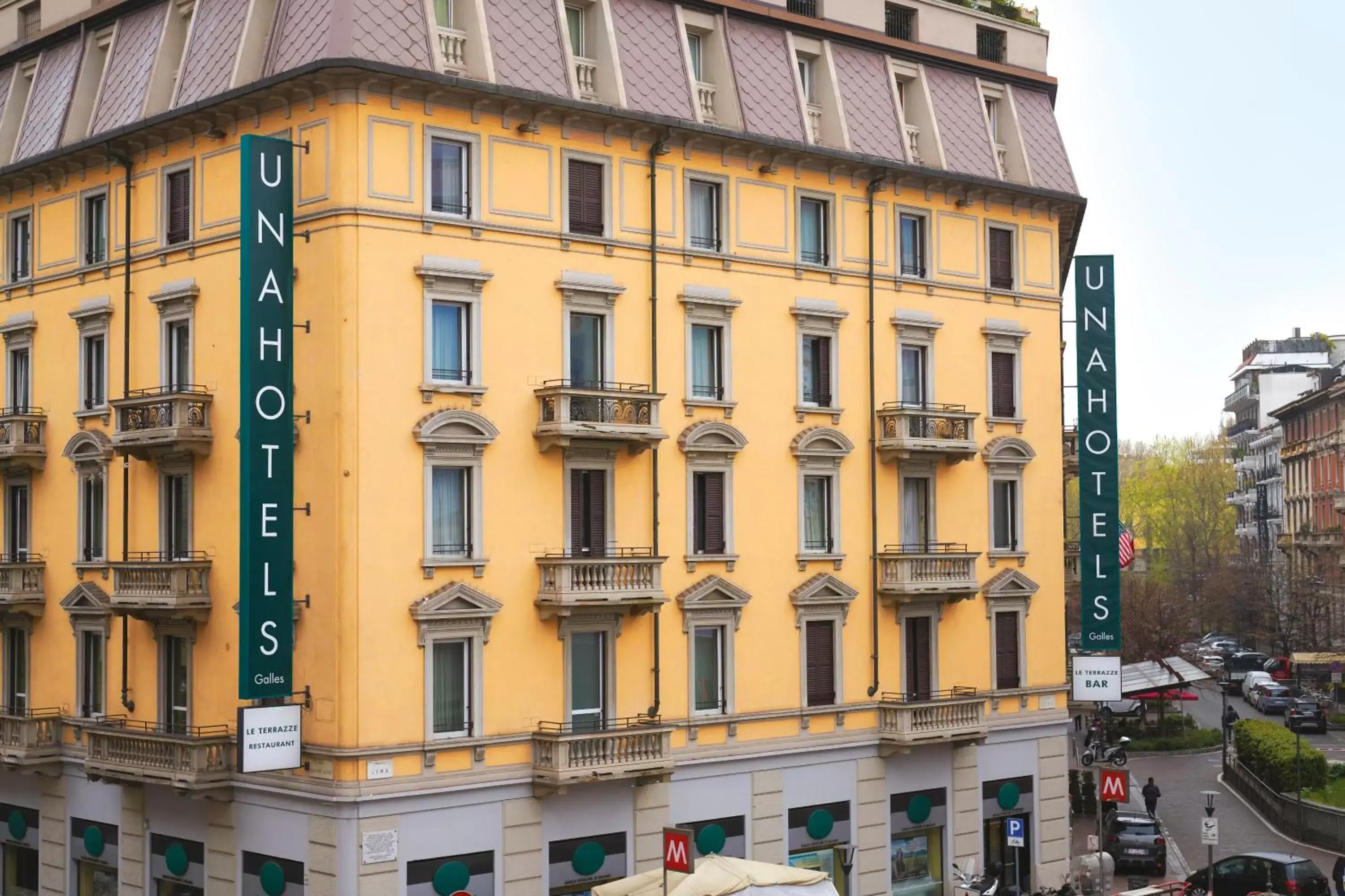 Property Building in UNAHOTELS Galles Milano