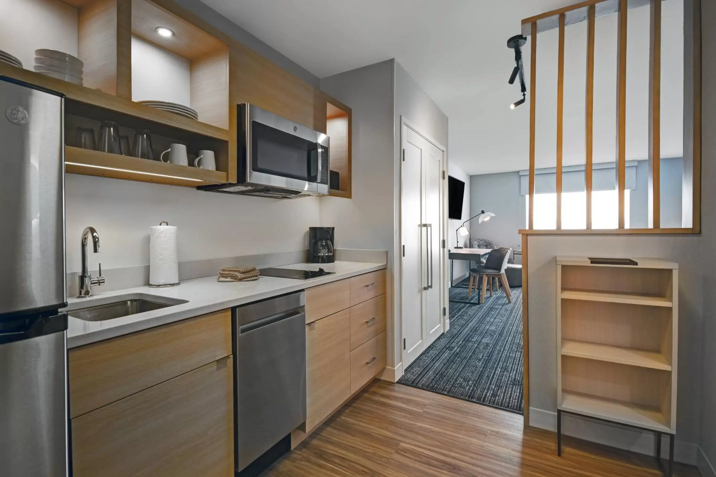 Kitchen or kitchenette, Kitchen/Kitchenette in TownePlace Suites by Marriott Fall River Westport