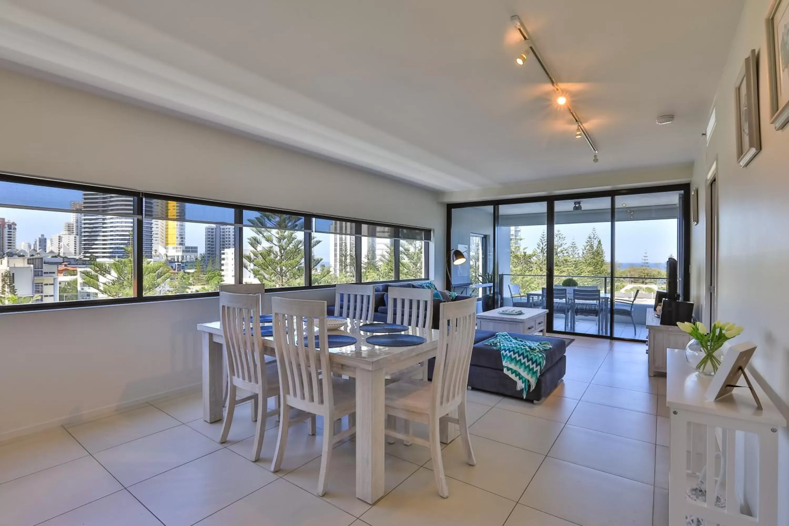 Living room in Ultra Broadbeach