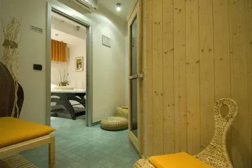 Sauna, Bathroom in Together Florence Inn