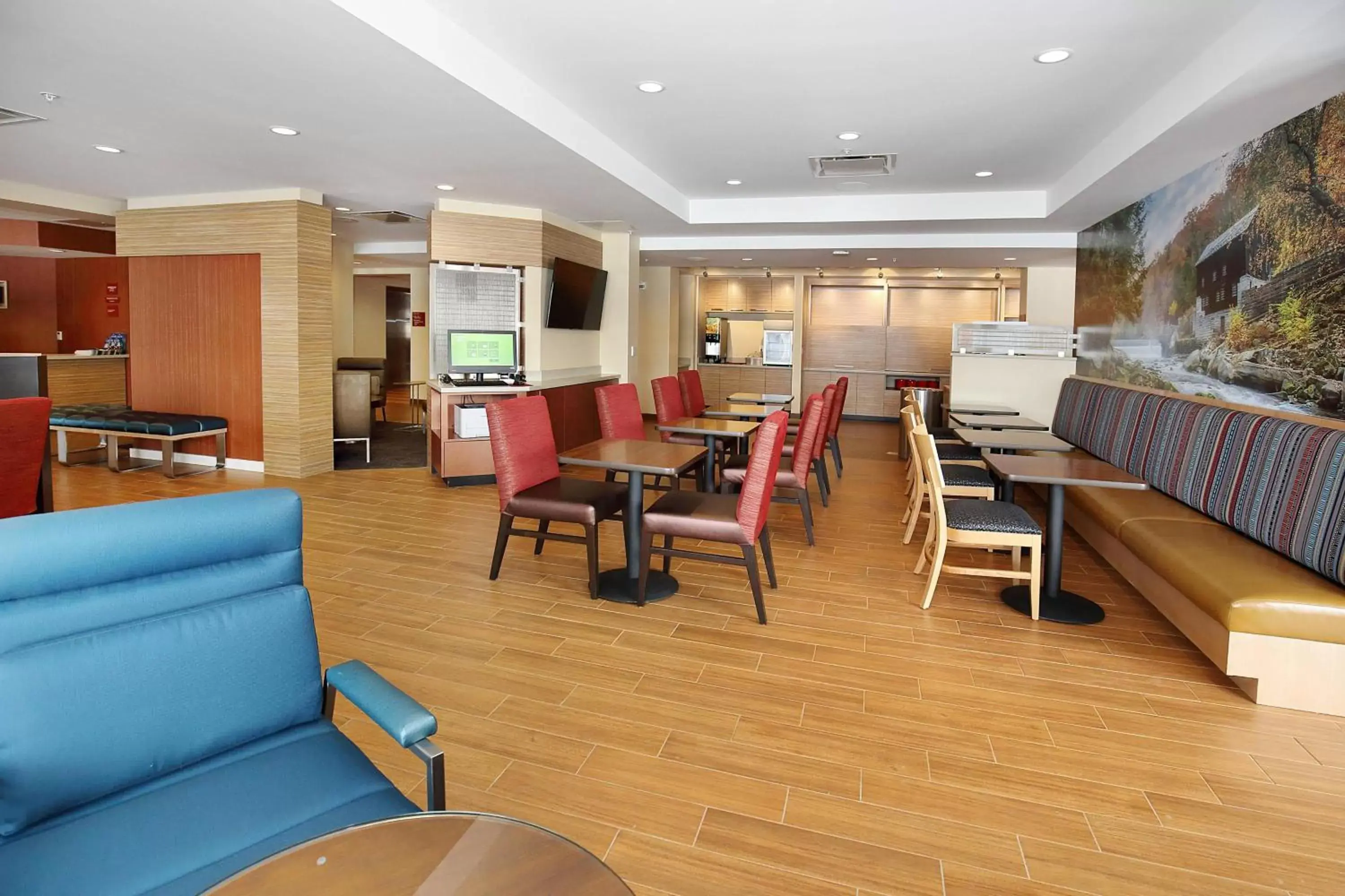 Breakfast, Restaurant/Places to Eat in TownePlace Suites by Marriott Grove City Mercer/Outlets