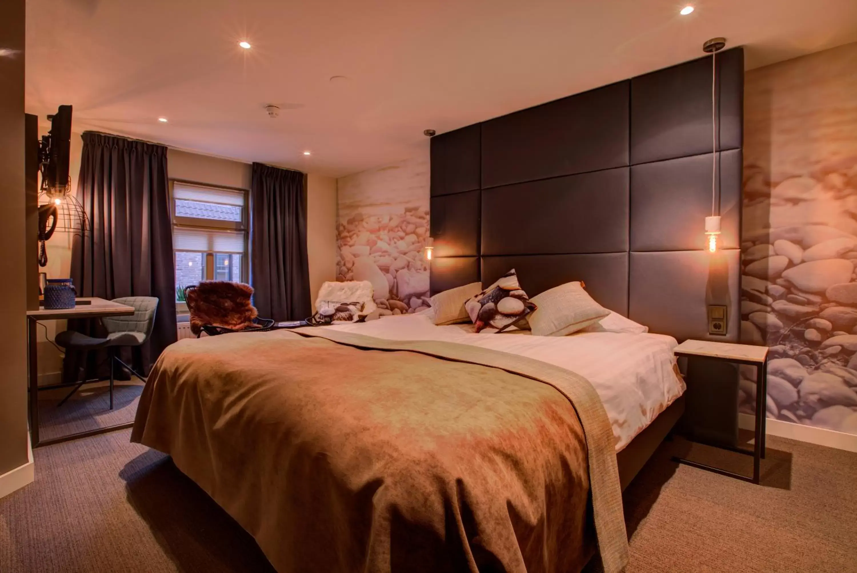 Bedroom in Hotel De Maasparel