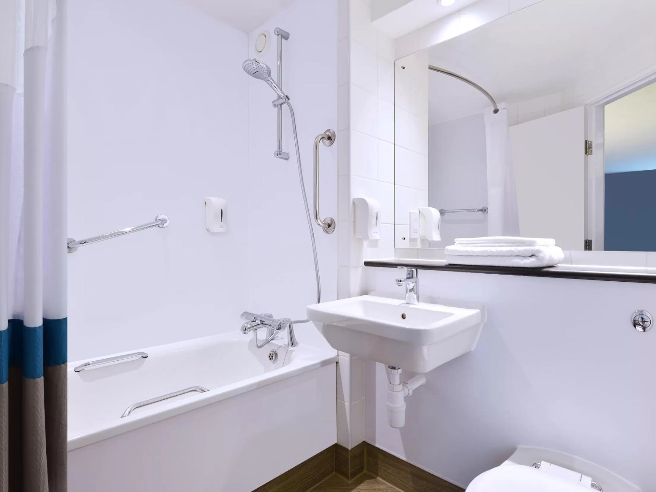 Hot Tub in Travelodge Plus Galway