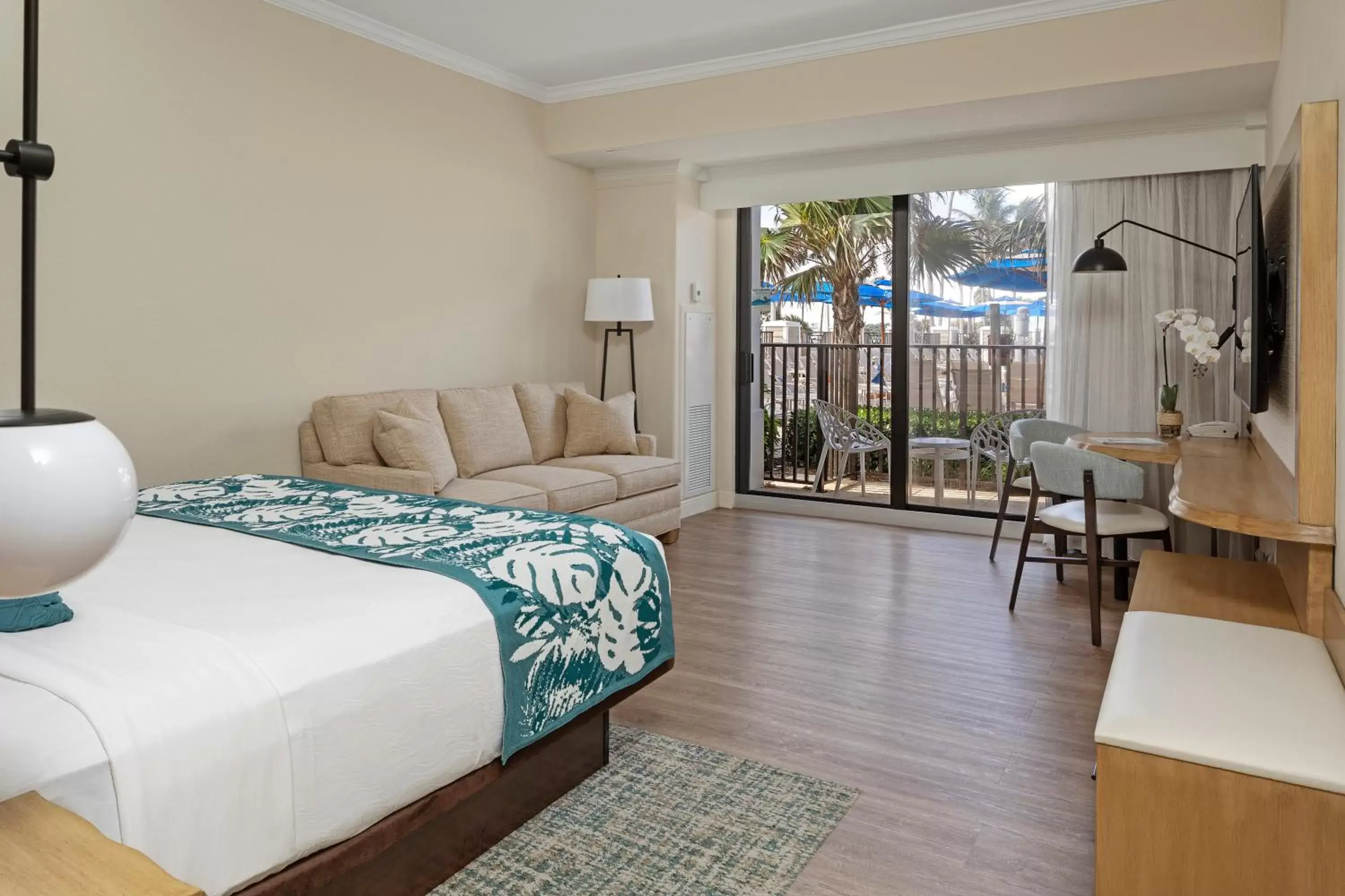 Bed in Opal Grand Oceanfront Resort & Spa