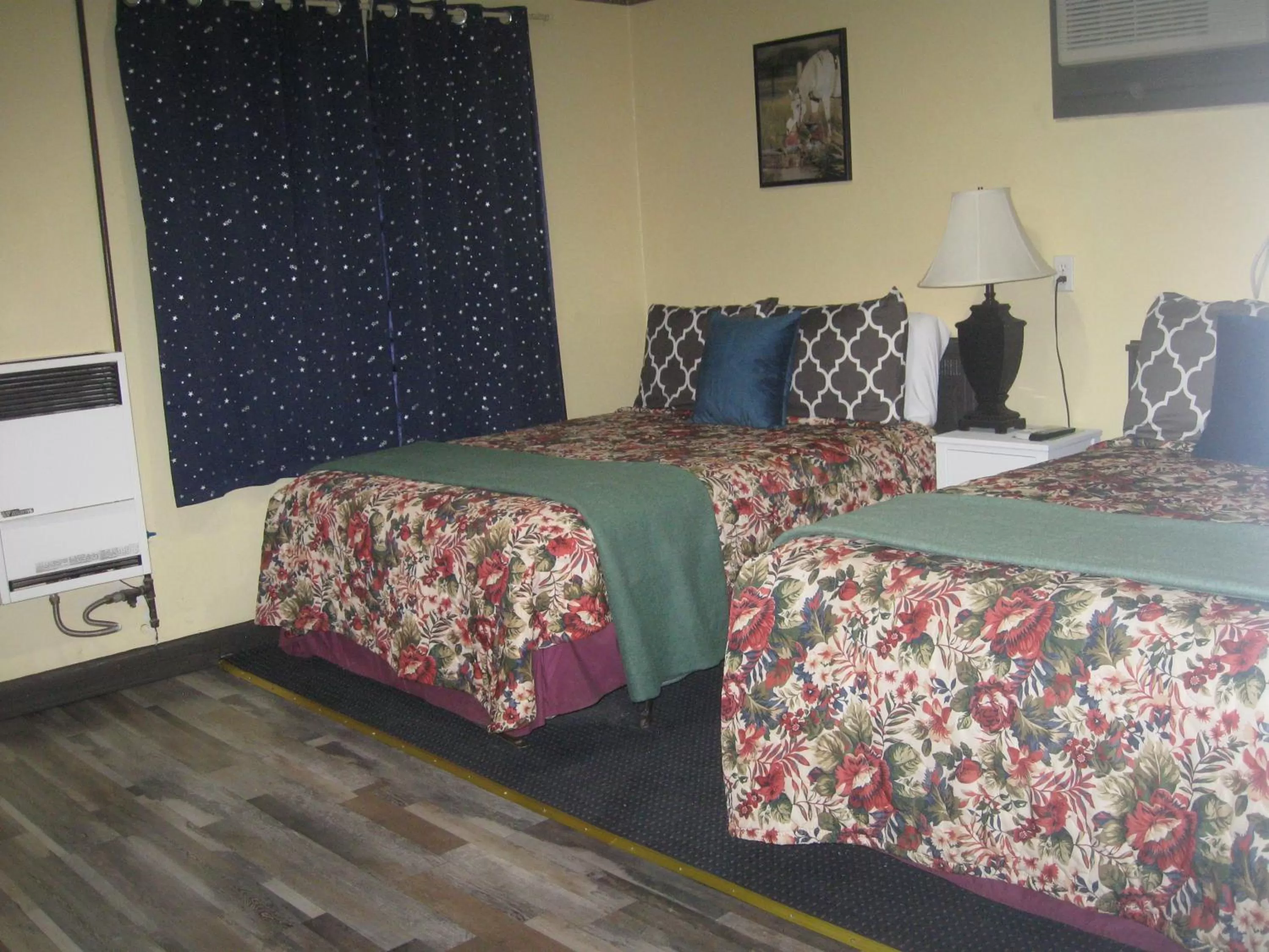 Bed in Western Motel