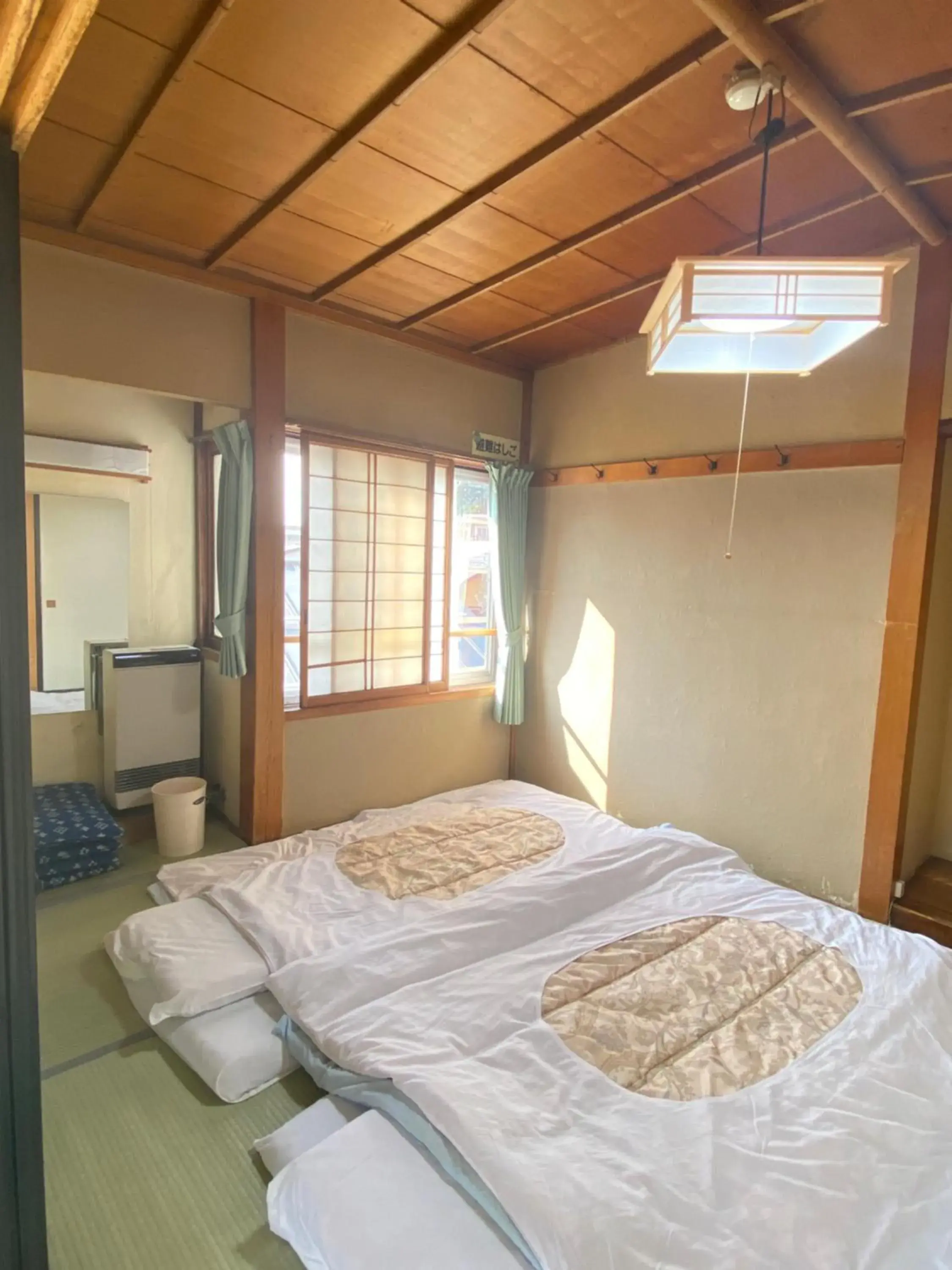 Bedroom, Bed in Yoshidaya Ryokan