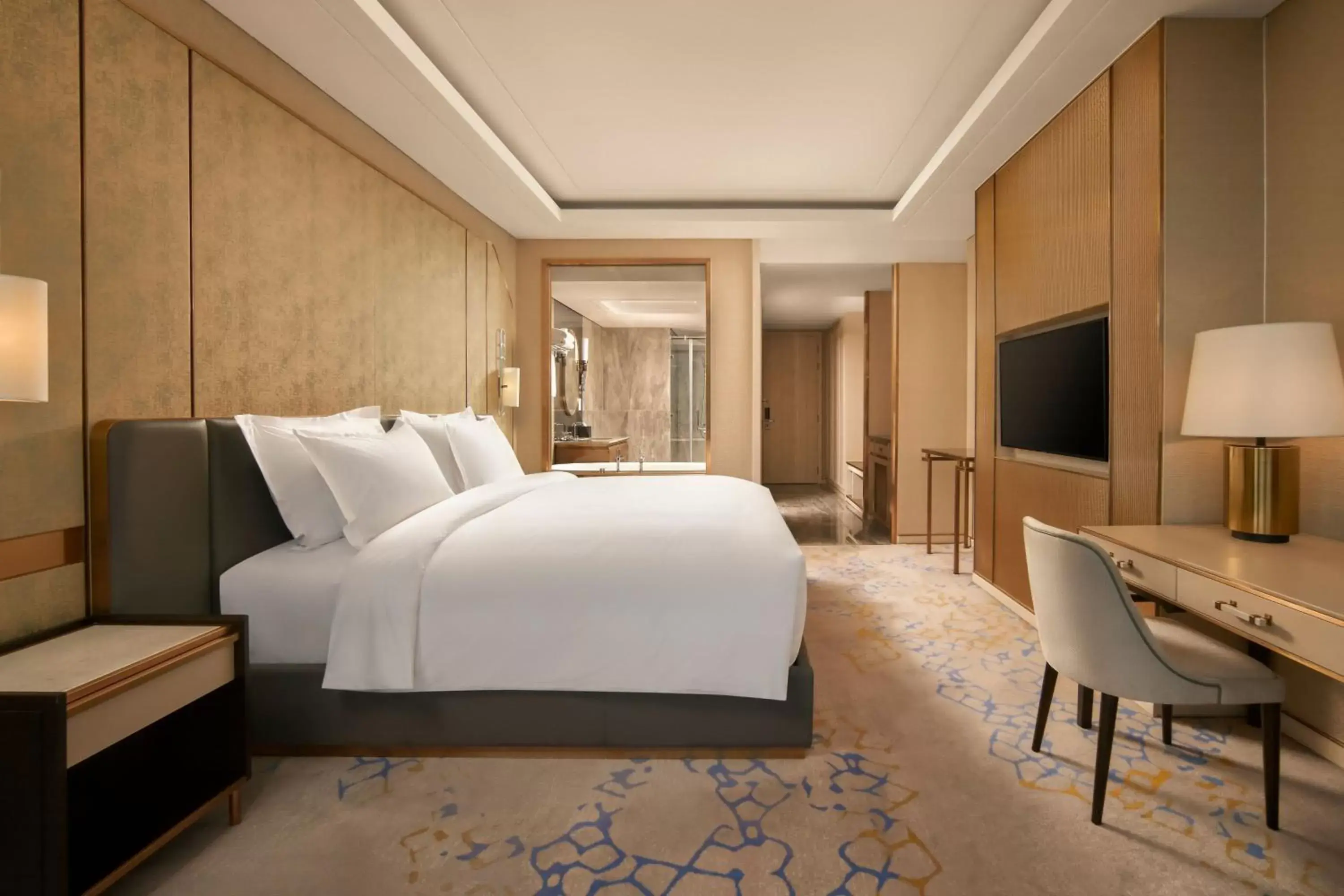 Photo of the whole room, Bed in Vinpearl Landmark 81, Autograph Collection
