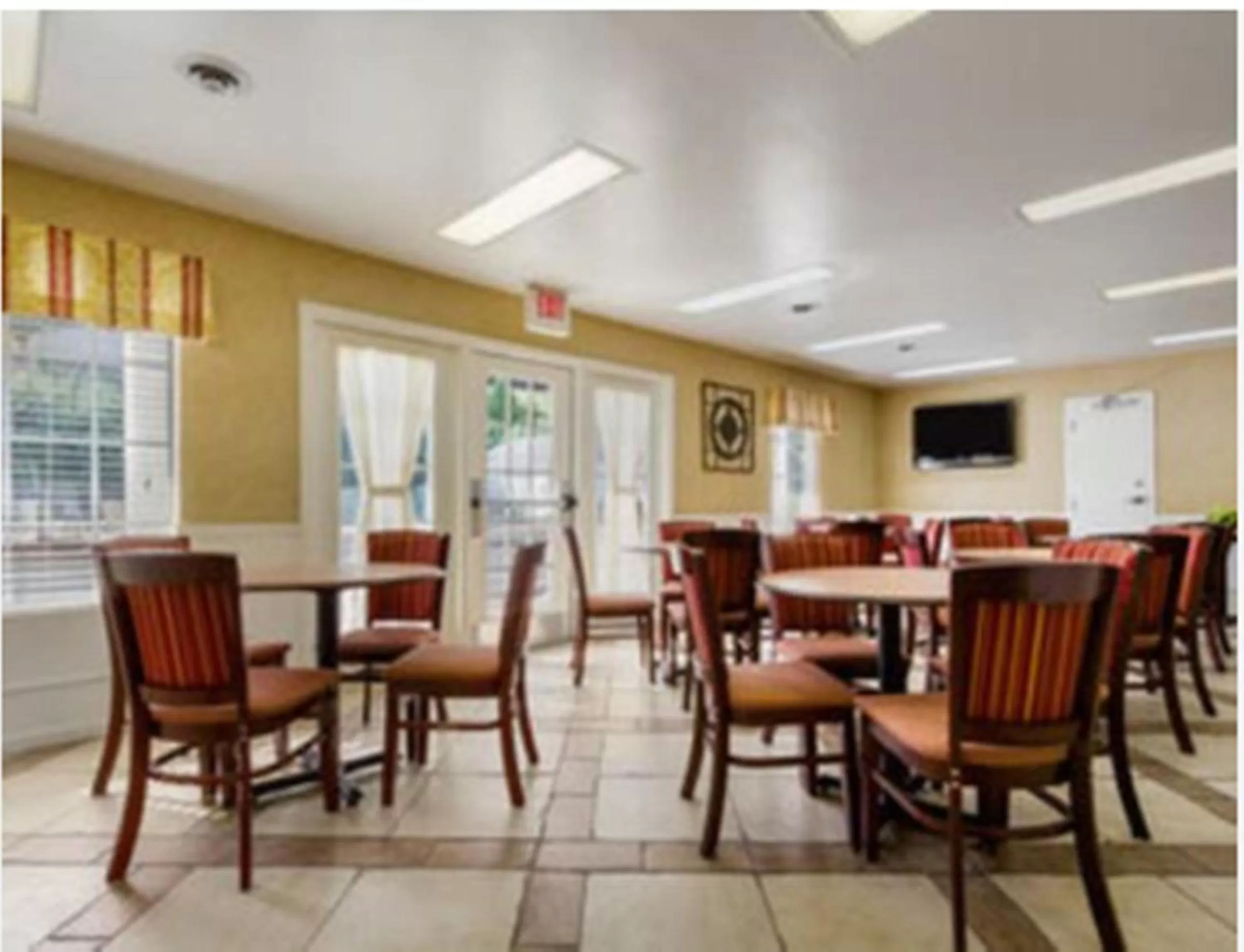 Seating area in Baymont by Wyndham Sanford