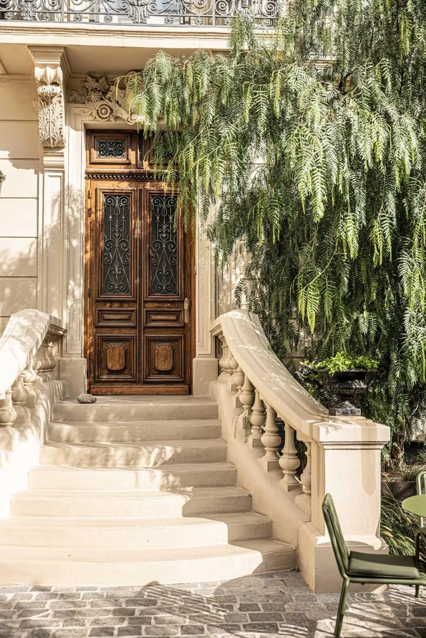 Property building in Hôtel Le Mosaïque