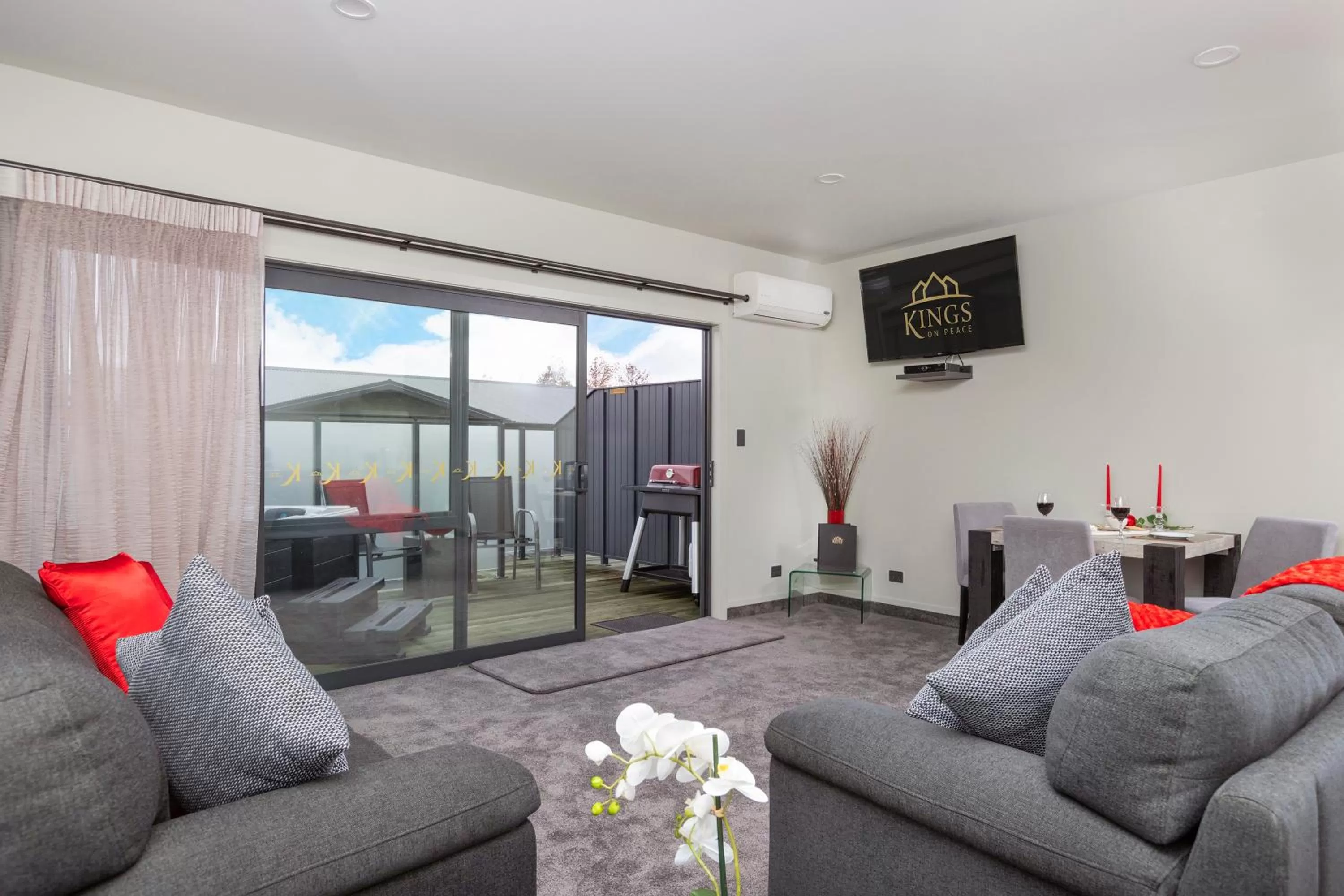 Patio in Kings On Peace