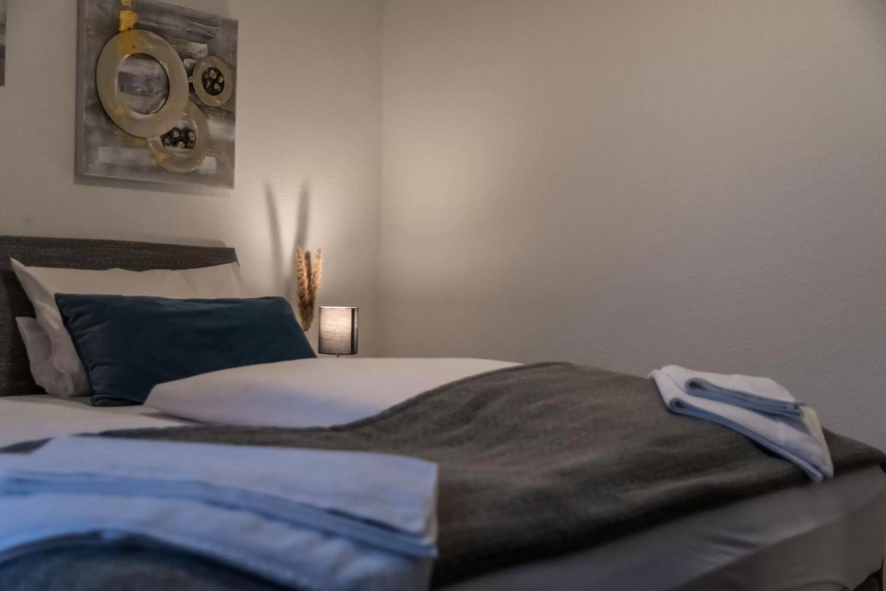 Bed in Altstadt Hotel Self Check-In