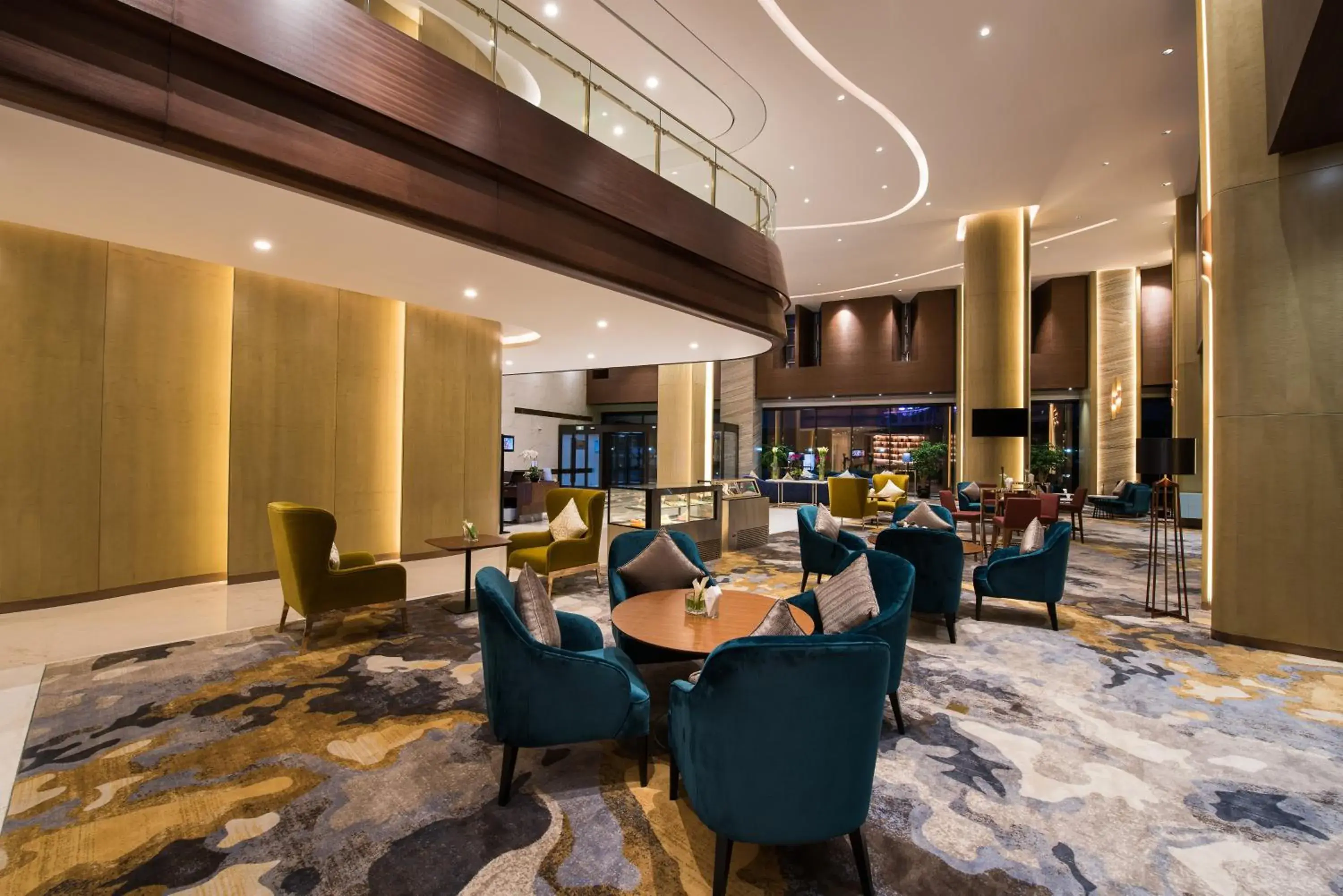 Lounge or bar, Restaurant/Places to Eat in Novotel Shanghai Hongqiao