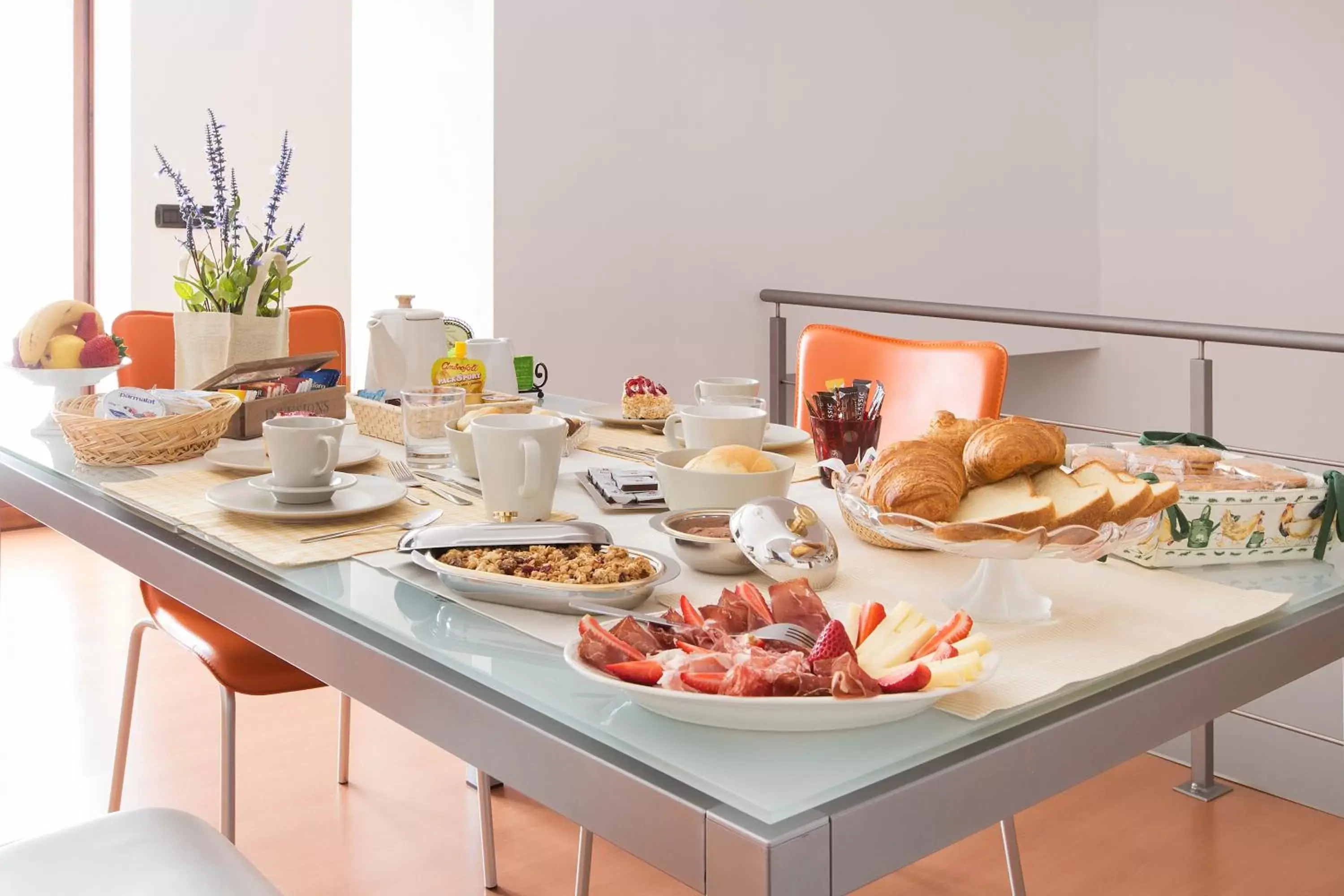 Buffet breakfast, Food in B&B La Corte