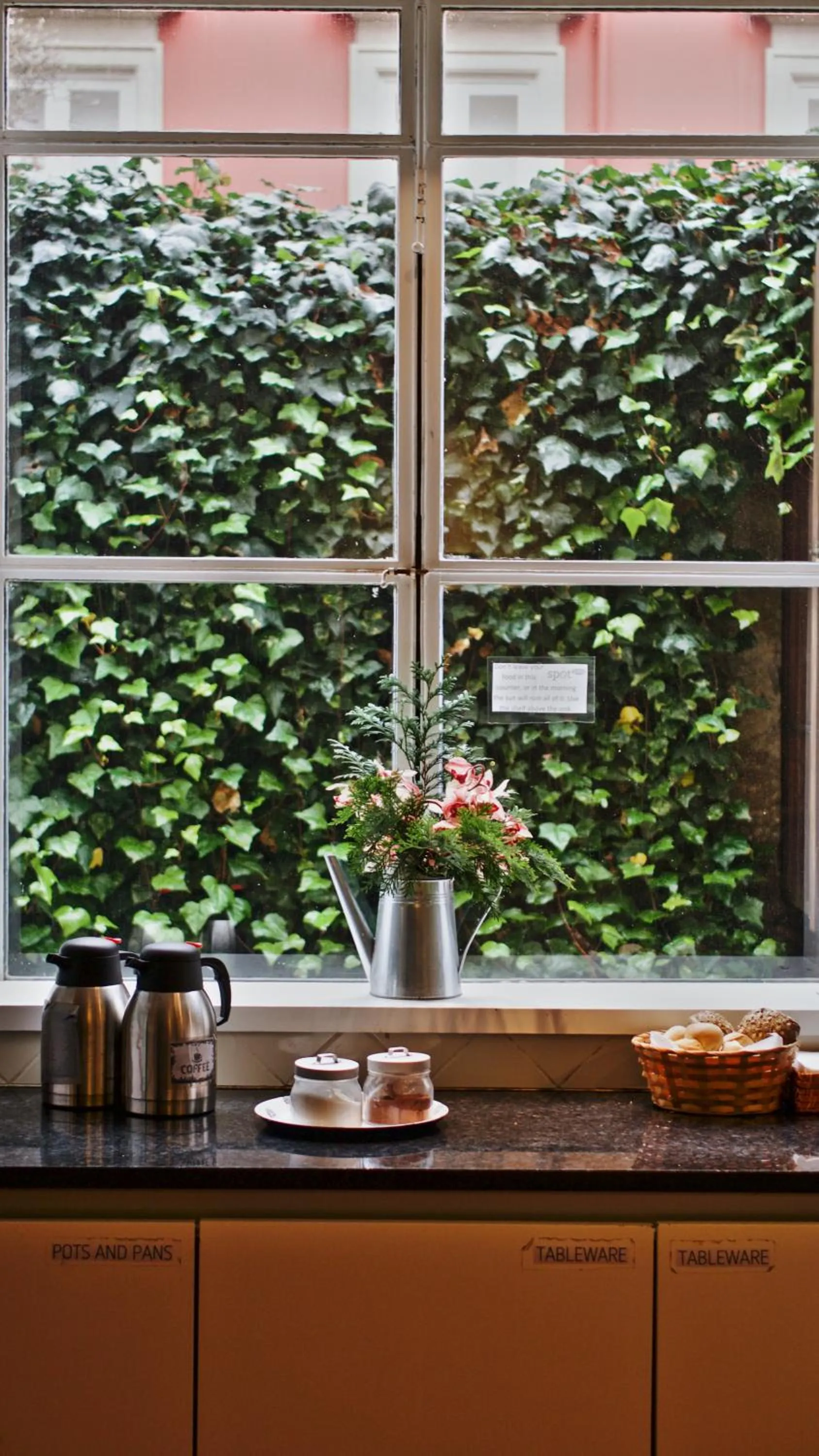 Coffee/tea facilities in Porto Spot Hostel