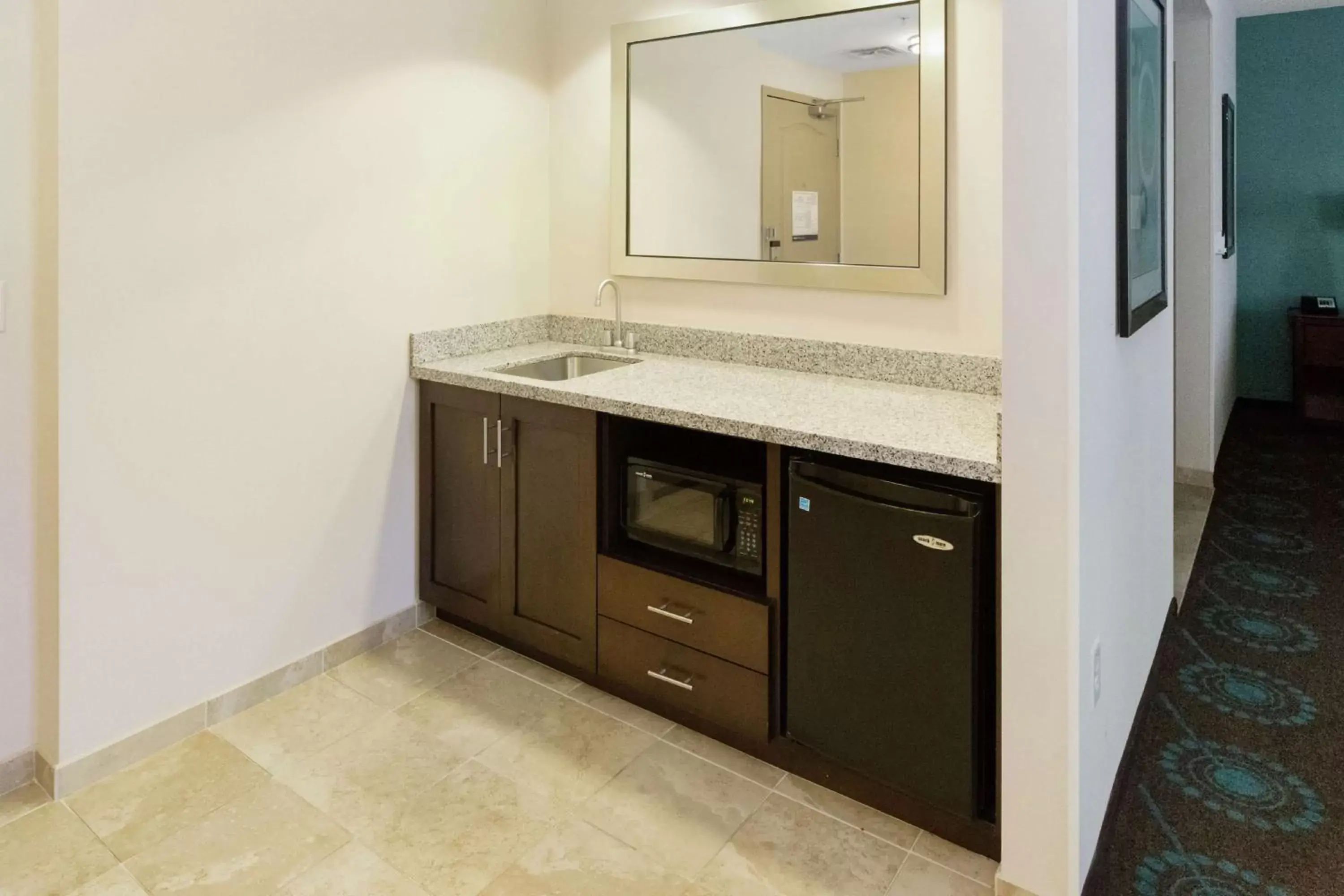 Photo of the whole room, Bathroom in Hampton Inn Bridgeville