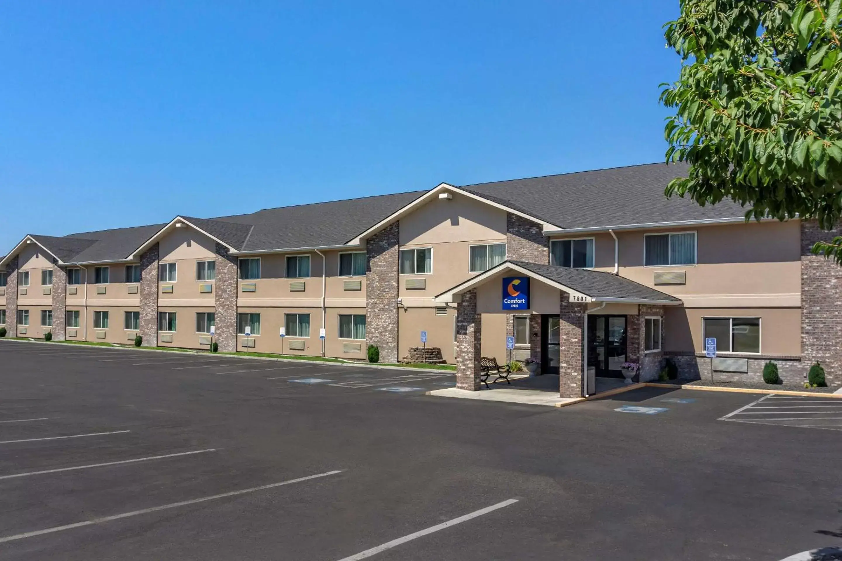 Property building in Comfort Inn Kennewick Richland Property building in Comfort Inn Kennewick Richland