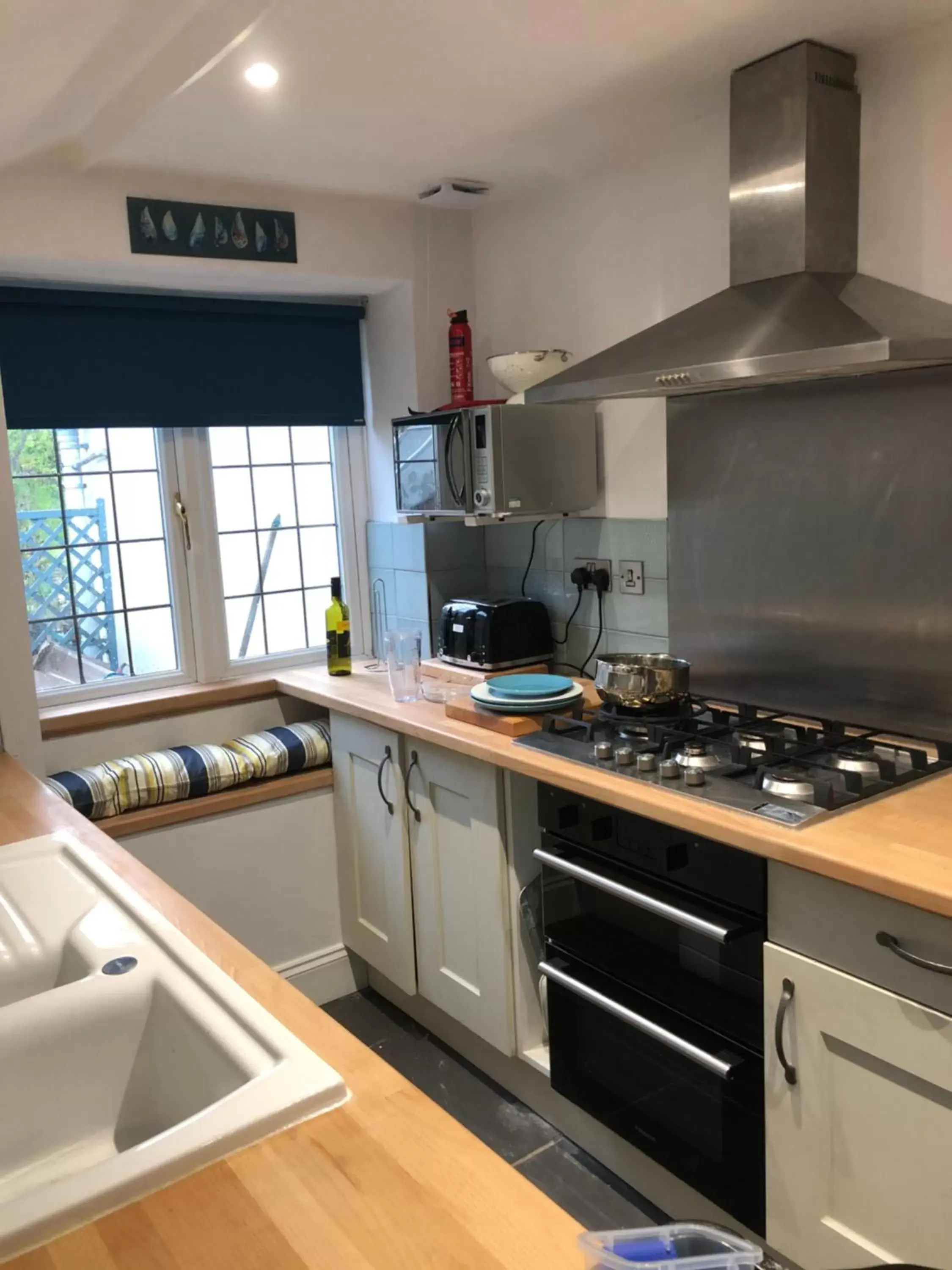 Kitchen or kitchenette, Kitchen/Kitchenette in Priory Cottage Bodmin