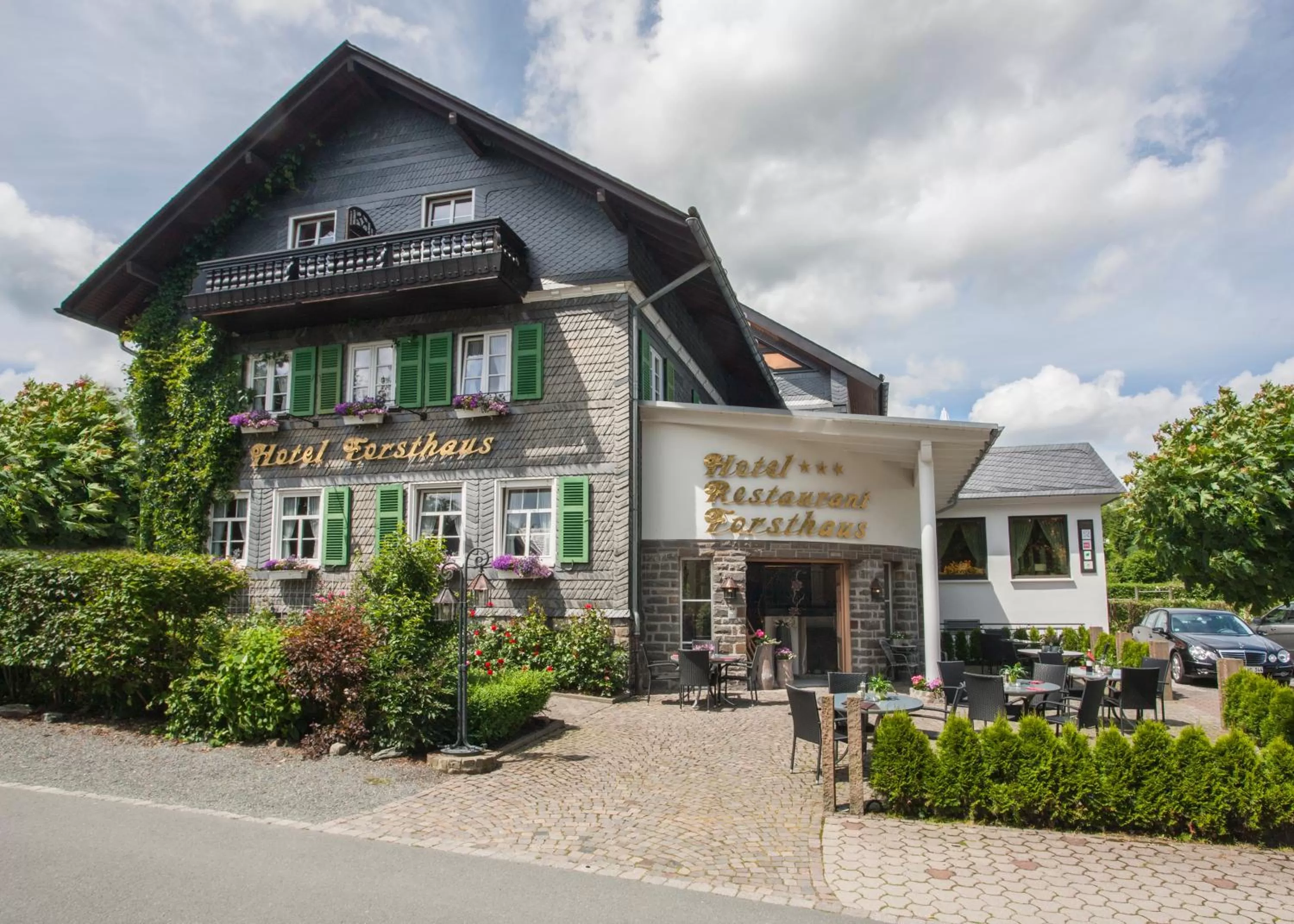Property building in Hotel Forsthaus