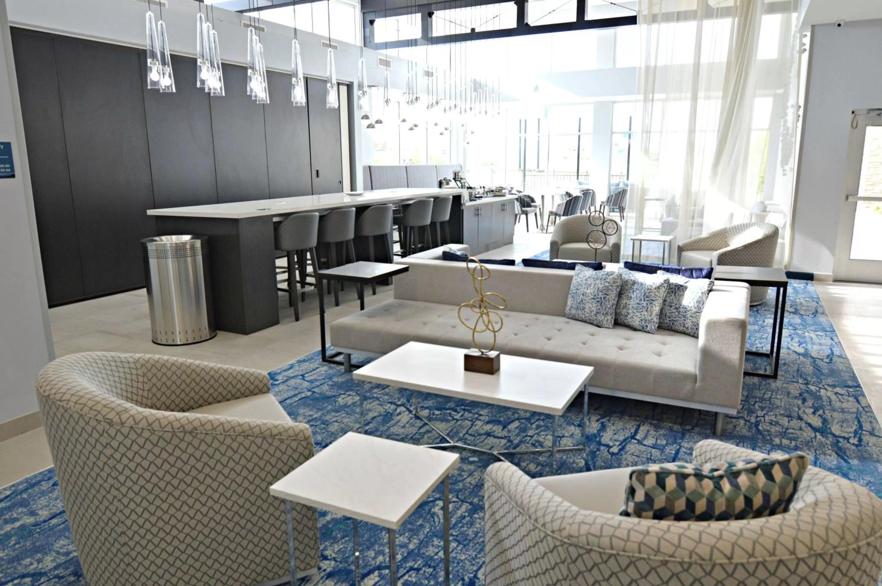 Lobby or reception in Best Western Plus Executive Residency Oklahoma City I-35