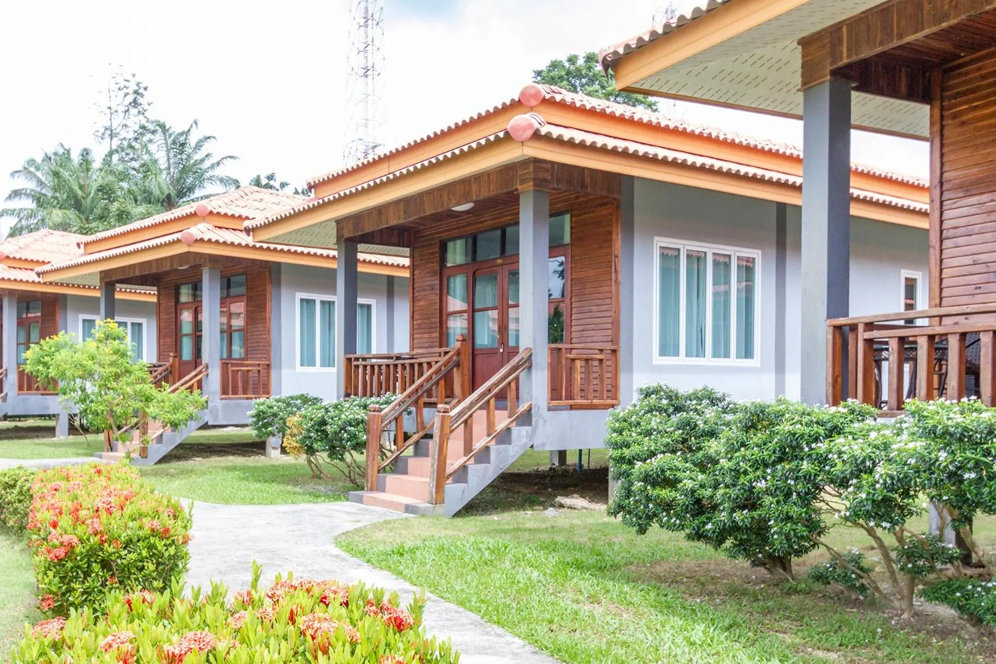 Property building in Lanta Lapaya Resort