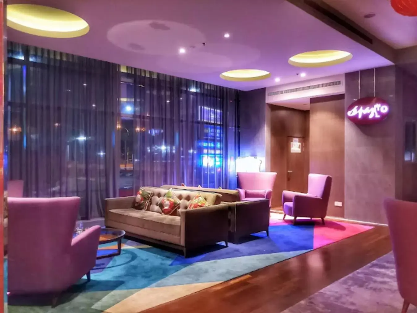Lounge or bar, Lobby/Reception in Avangio Hotel