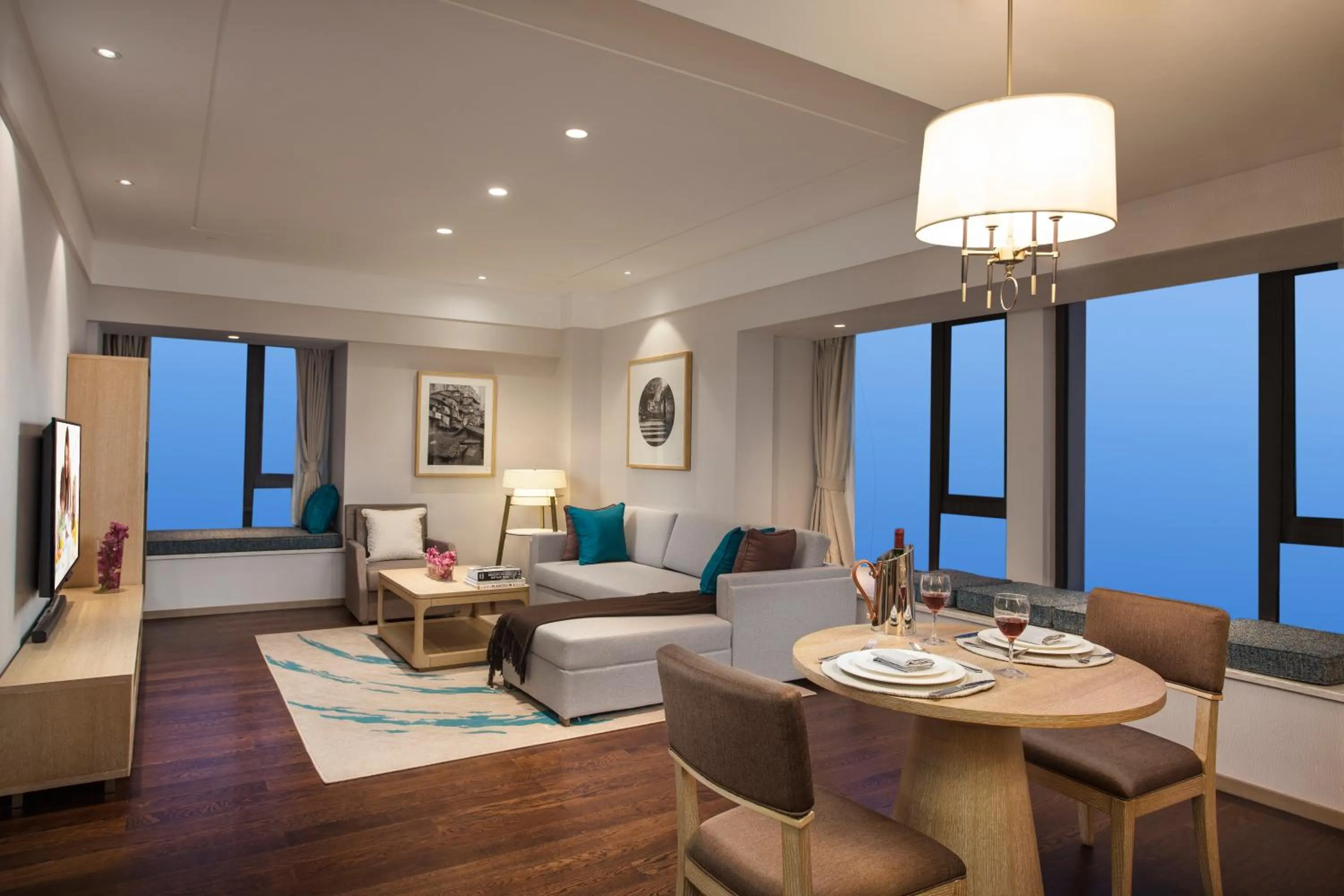 Photo of the whole room in Somerset Yangtze River Chongqing