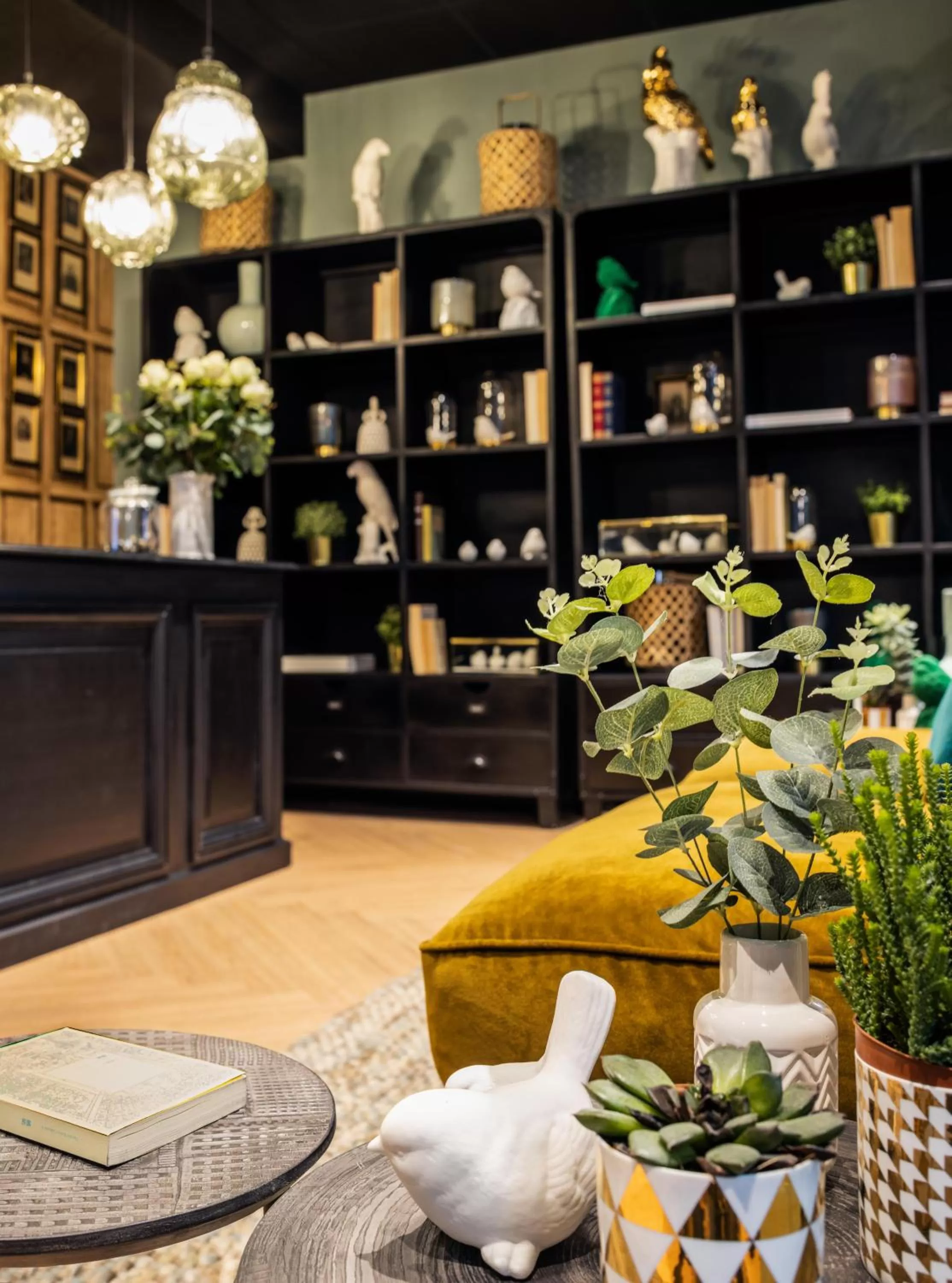 Decorative detail in Hôtel Lanjuinais