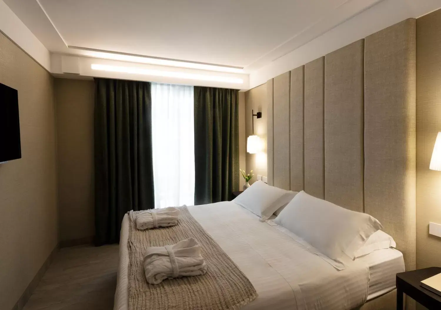 Bed in Ceccarini 9 home suite home