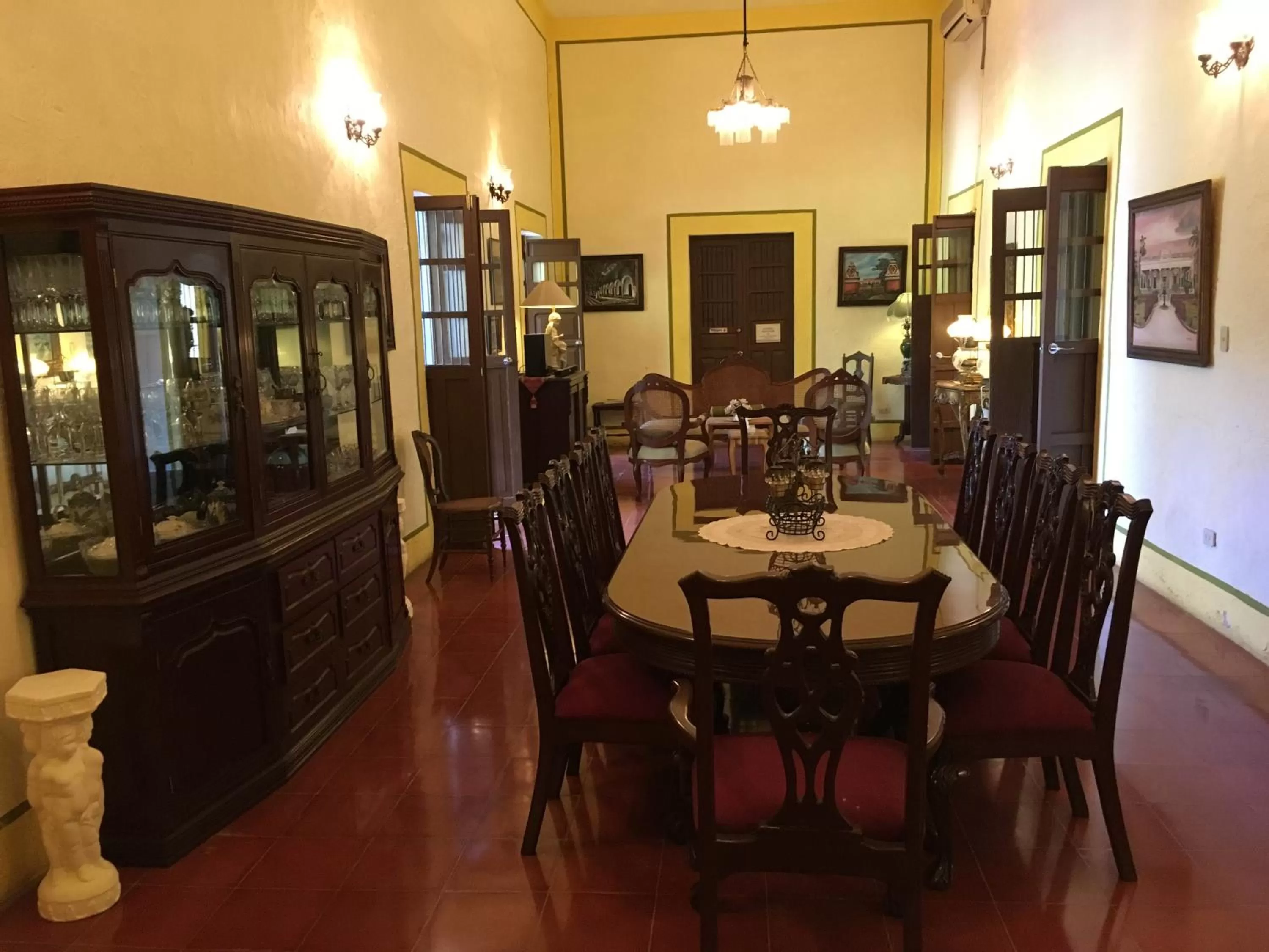 Dining area in Hacienda San Pedro Nohpat