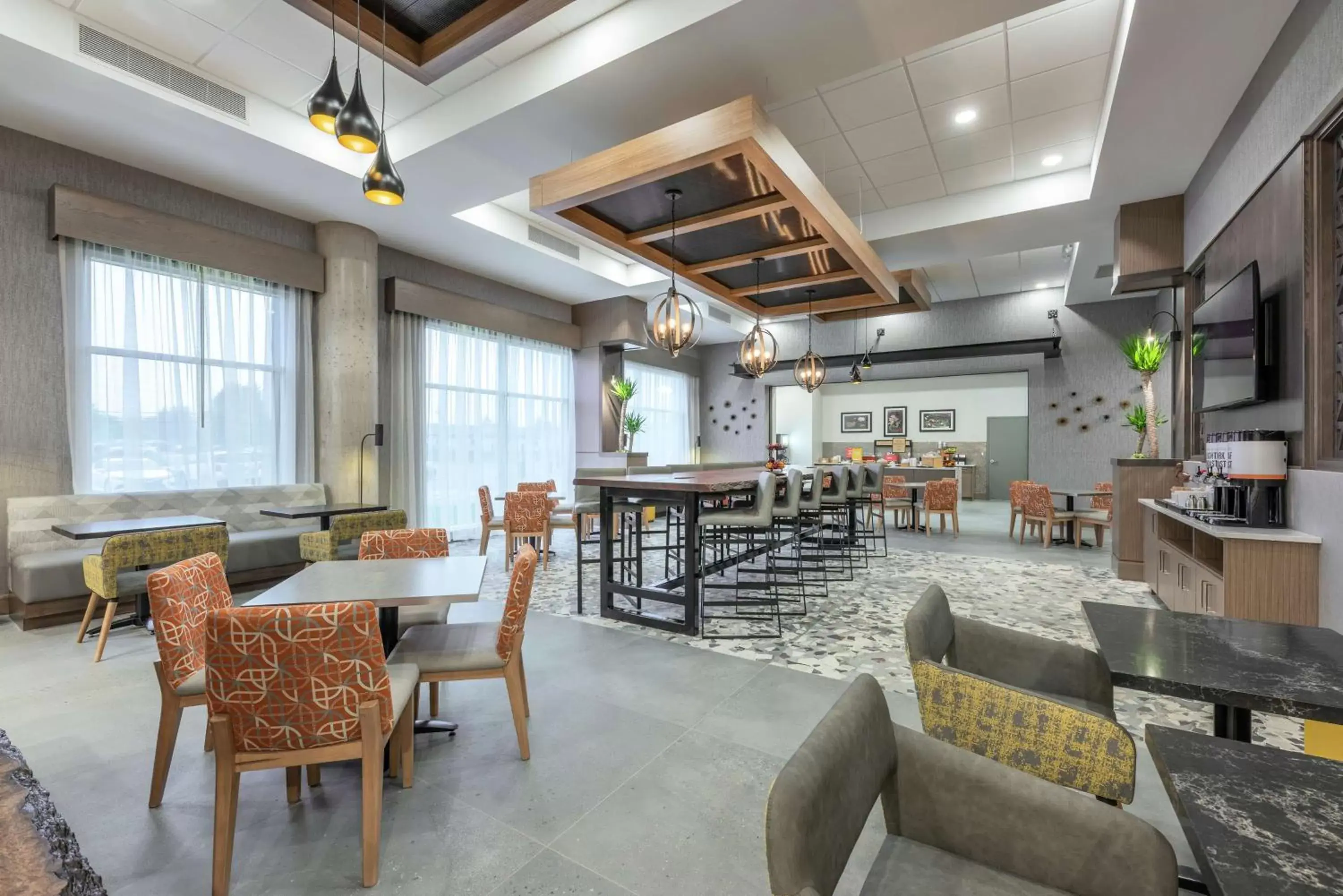 Dining area, Restaurant/Places to Eat in Hampton Inn & Suites Charlottetown