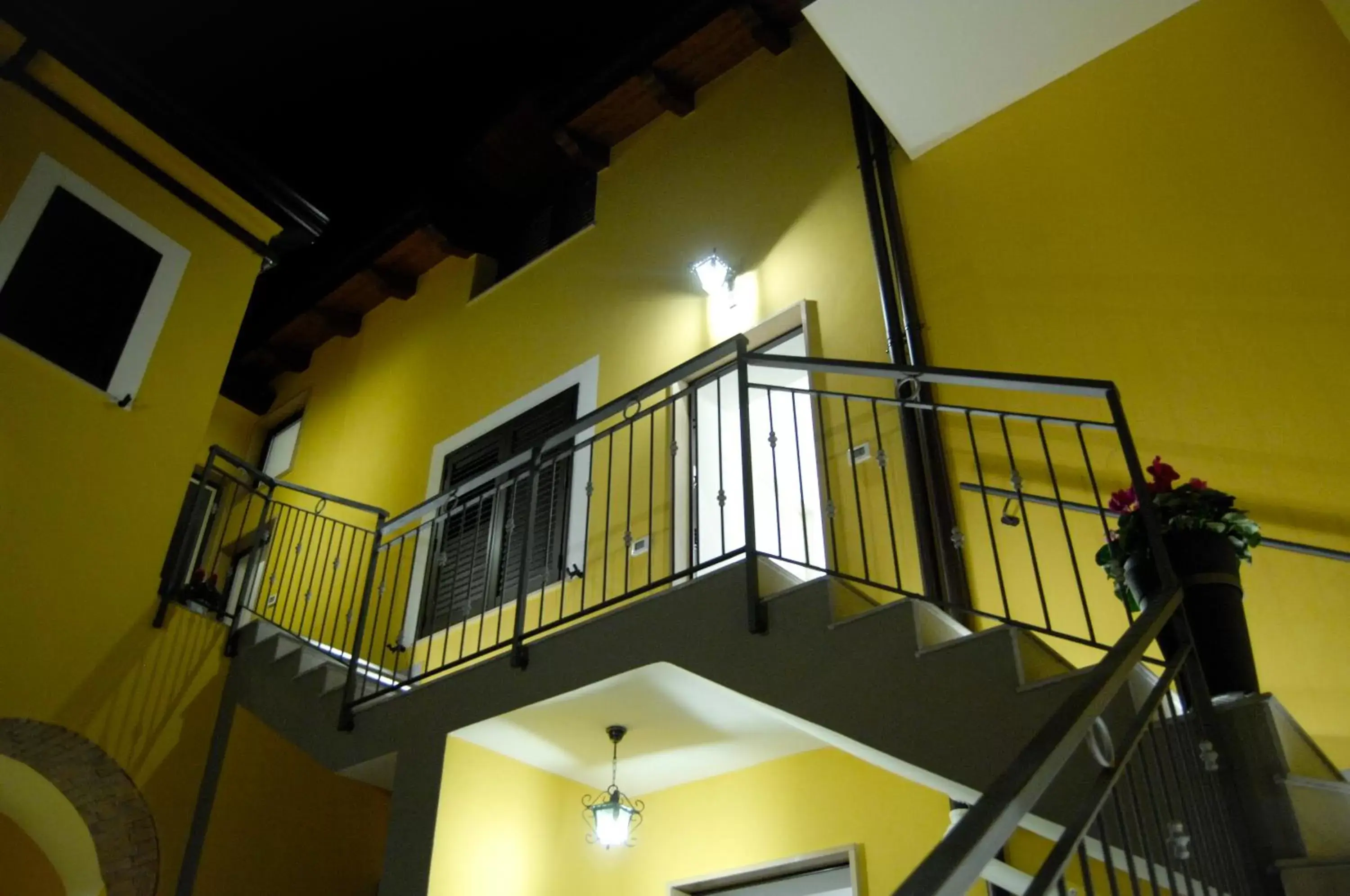 Property building, Balcony/Terrace in B&B Al Vicoletto