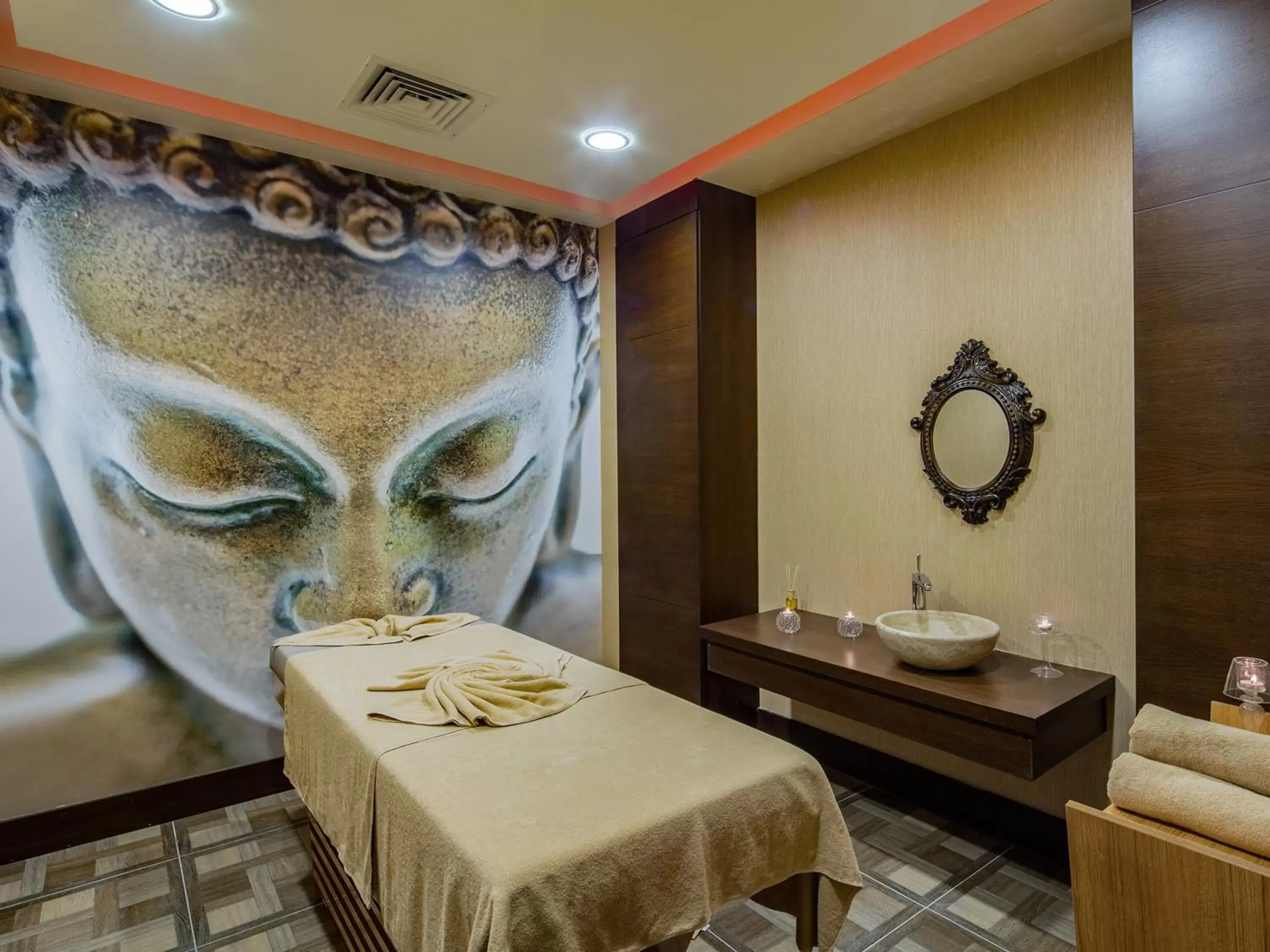 Spa and wellness centre/facilities, Bathroom in Holiday Inn Antalya - Lara, an IHG Hotel