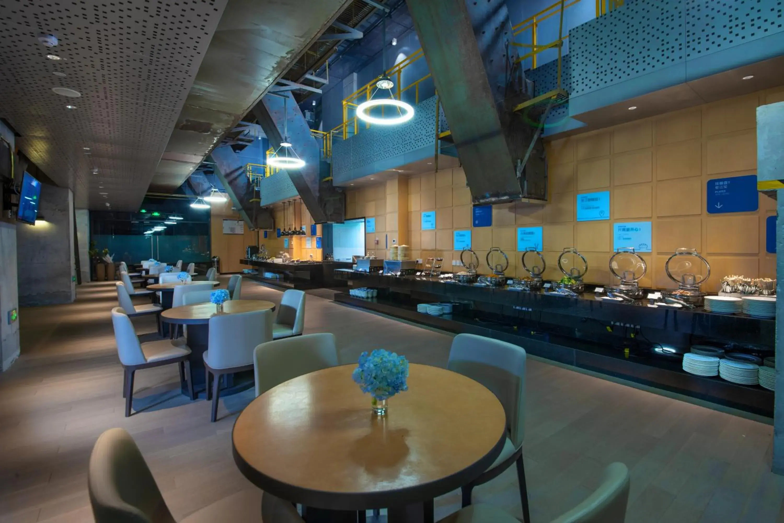 Restaurant/places to eat in Holiday Inn Express Beijing Shijingshan Parkview by IHG Restaurant/places to eat in Holiday Inn Express Beijing Shijingshan Parkview by IHG