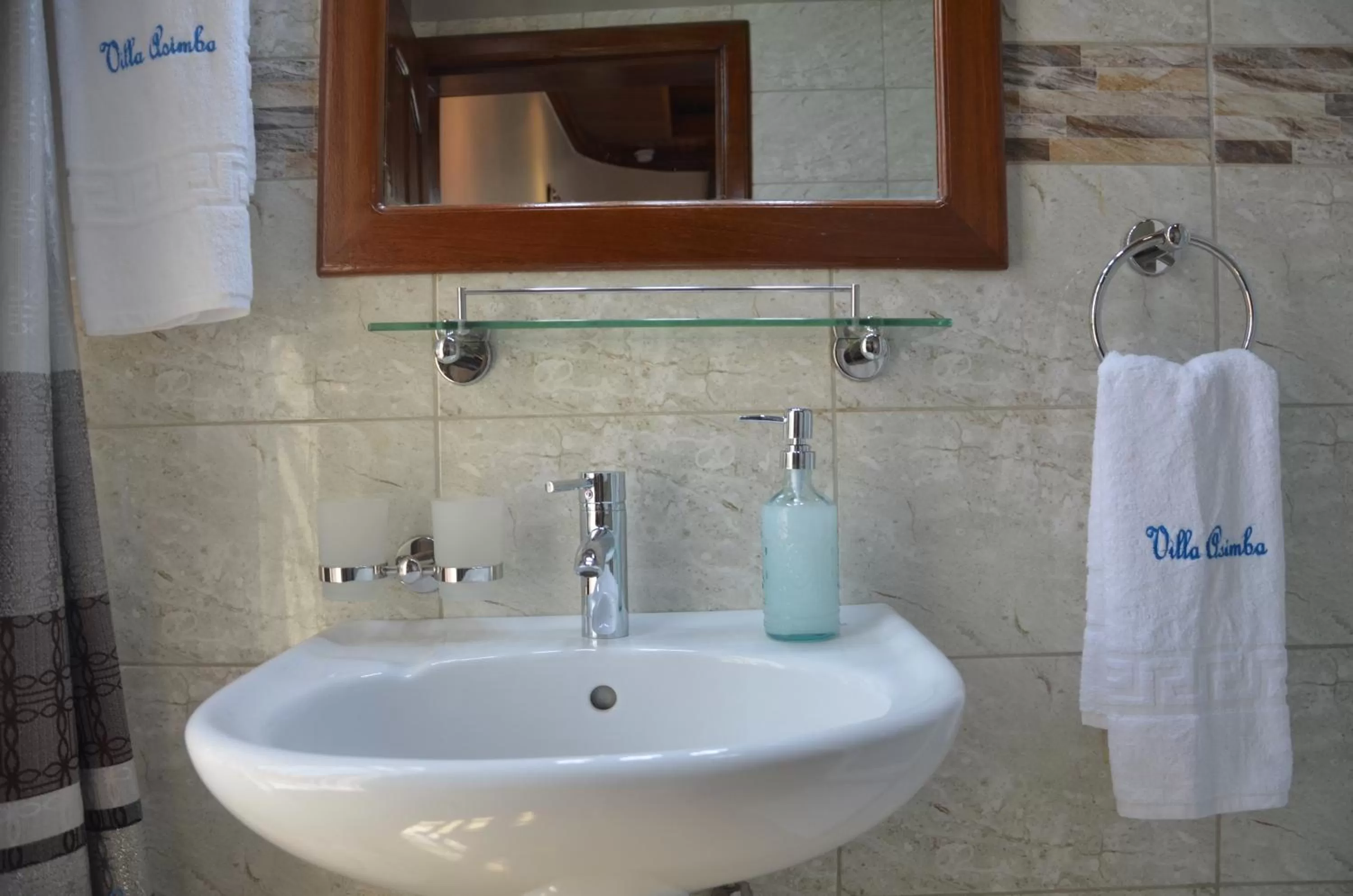 Bathroom in Villa Asimba