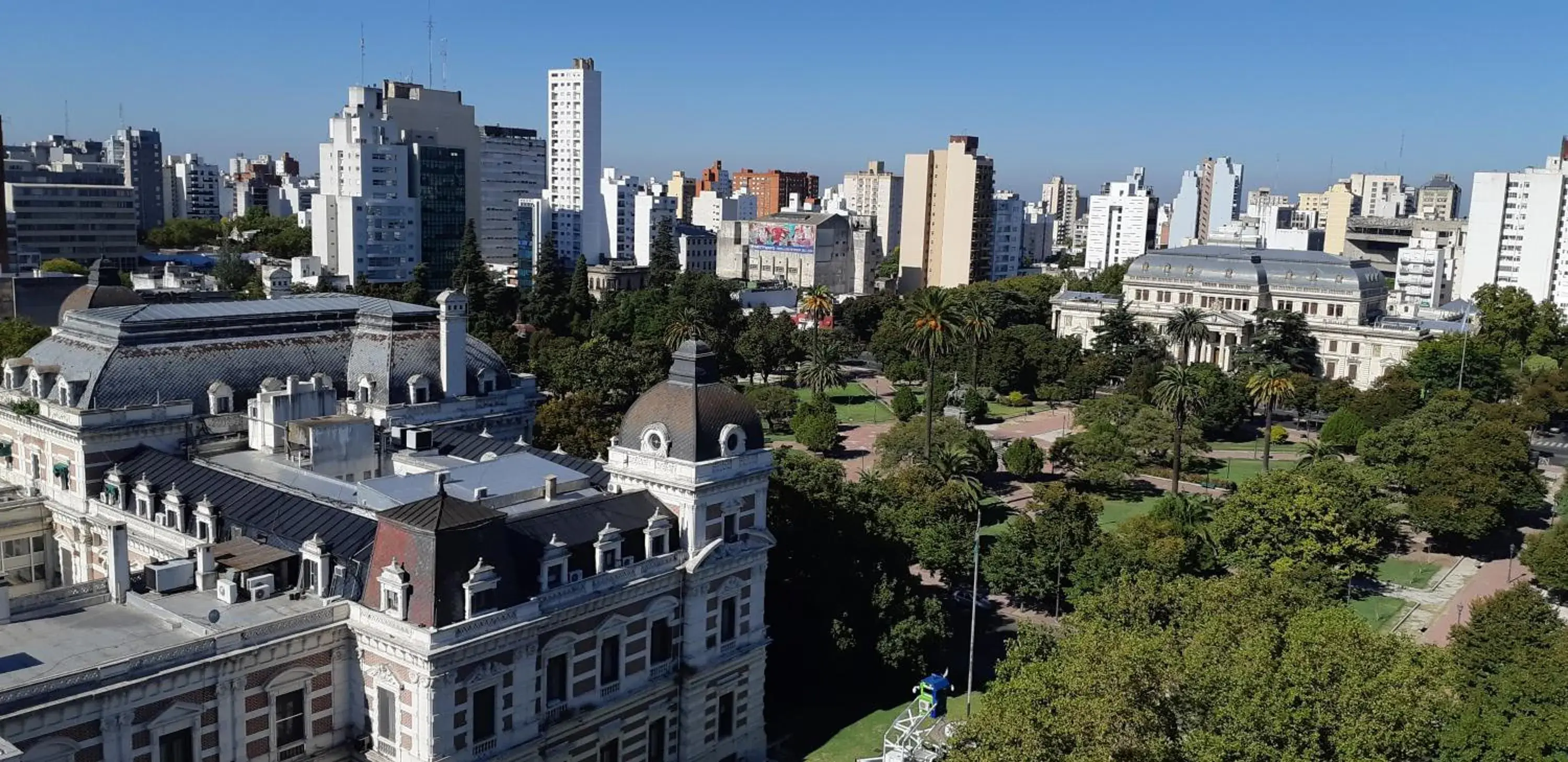 Property building, Bird's-eye View in Days Inn La Plata