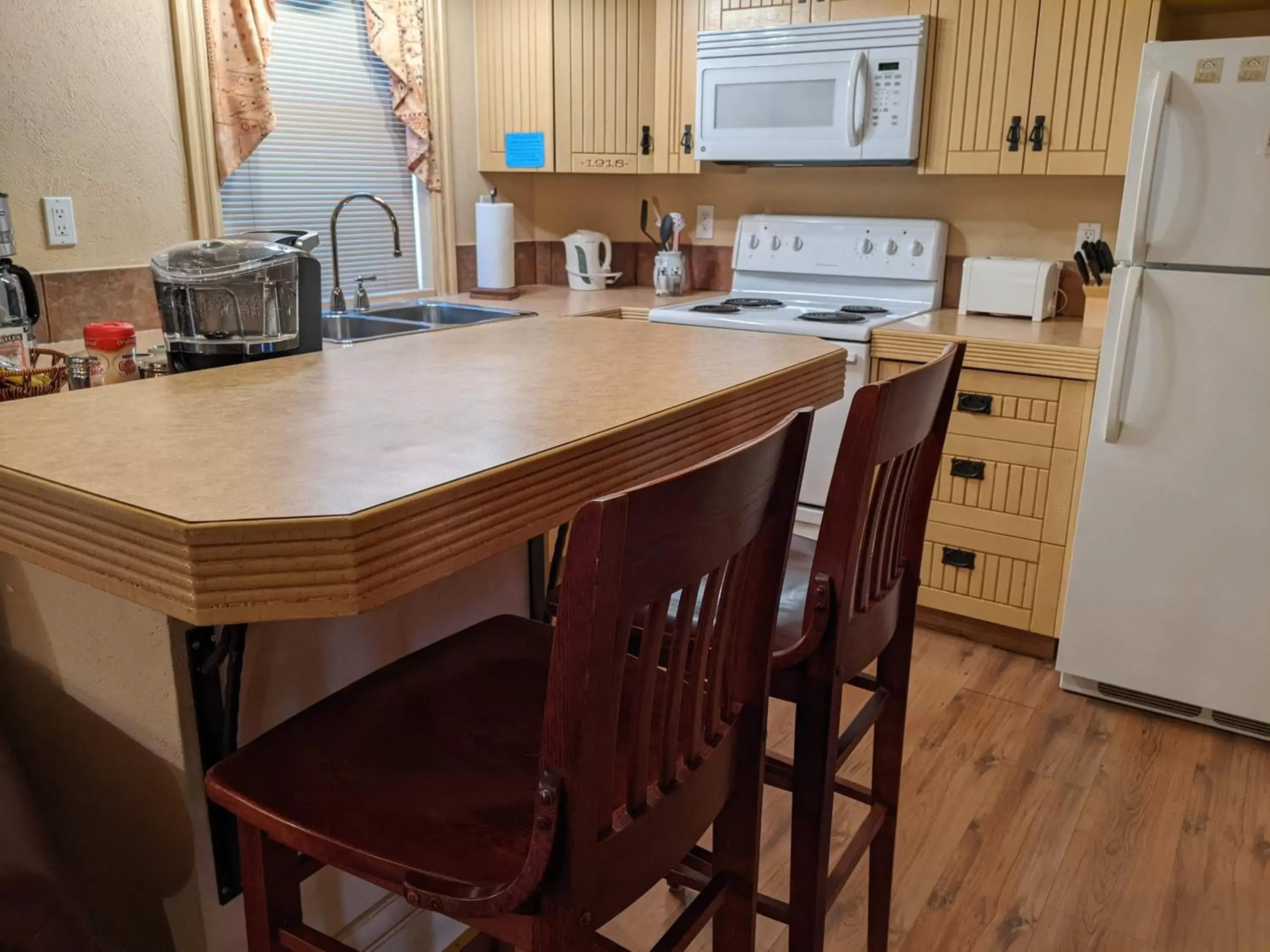 kitchen, Kitchen/Kitchenette in Third Mission Heritage Suites