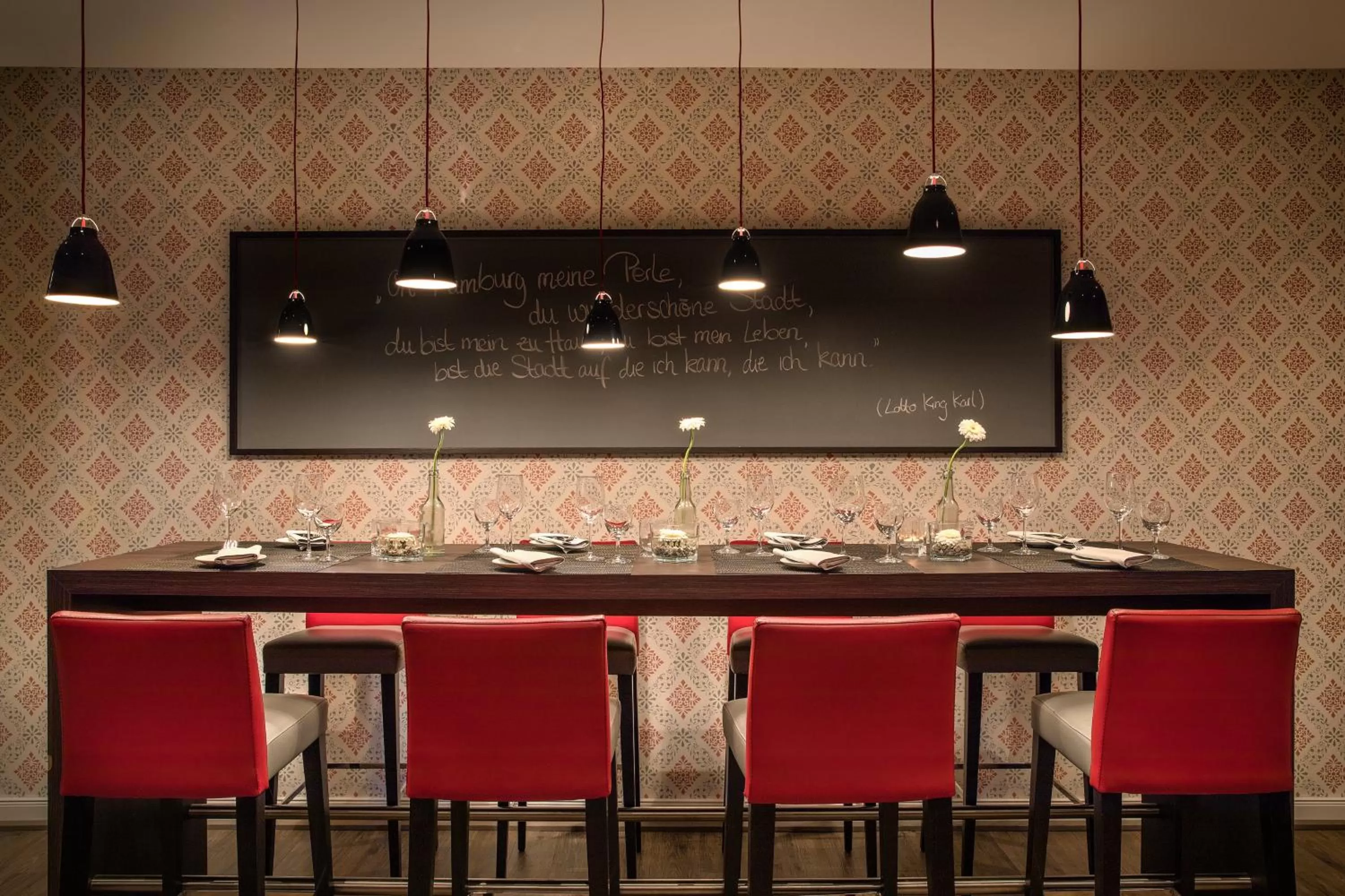 Restaurant/places to eat in Holiday Inn Hamburg, an IHG Hotel