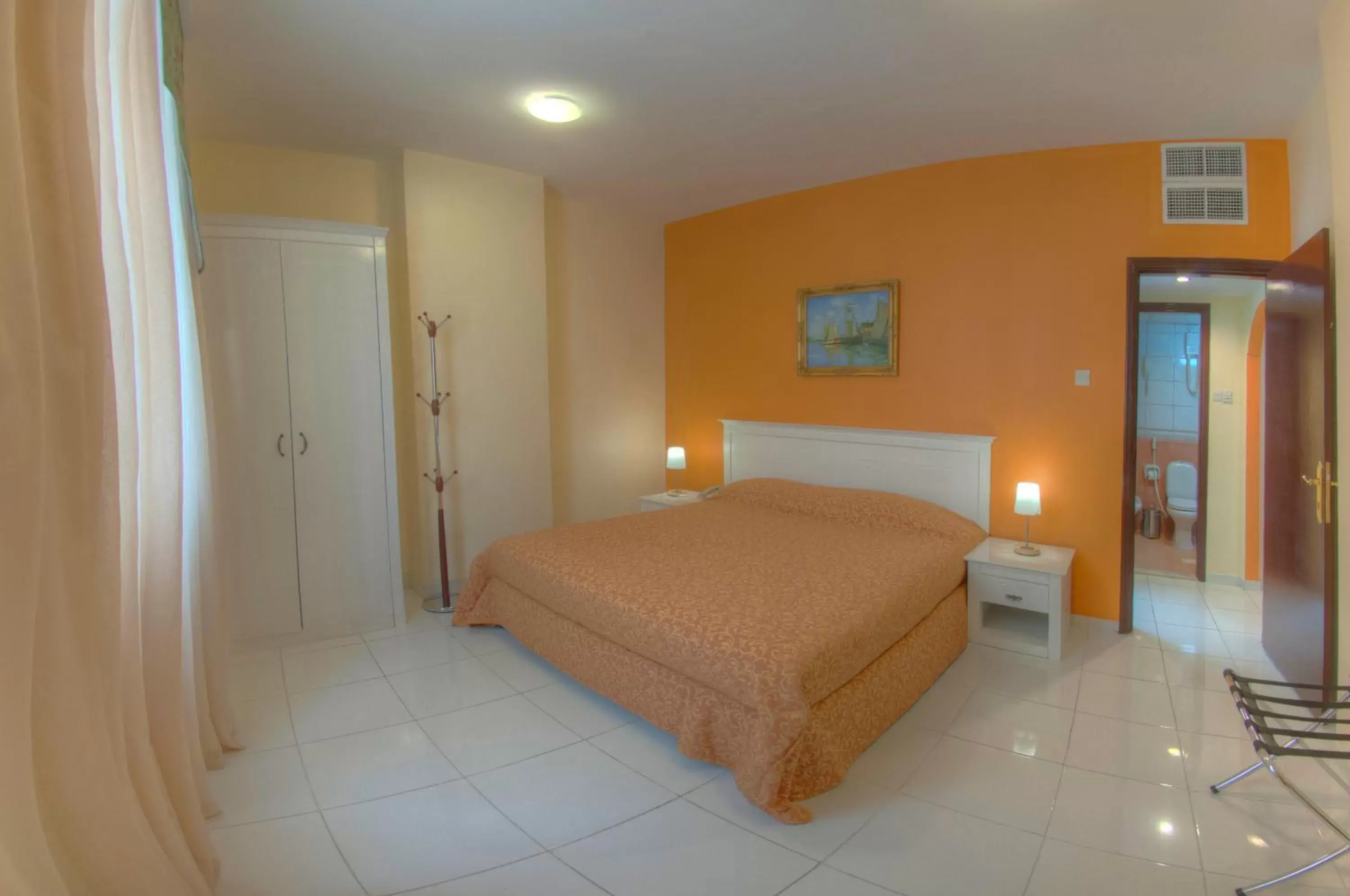 Photo of the whole room, Bed in Al Maha Regency Hotel Suites - Managed by Aoudi Consultants Photo of the whole room, Bed in Al Maha Regency Hotel Suites - Managed by Aoudi Consultants