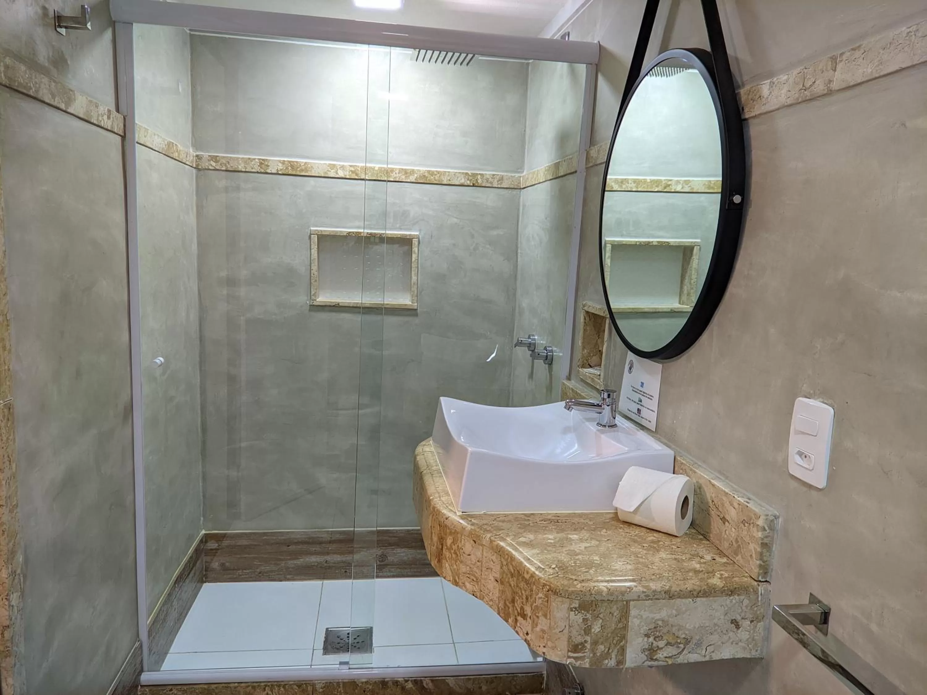 Bathroom in Pousada Villegaignon