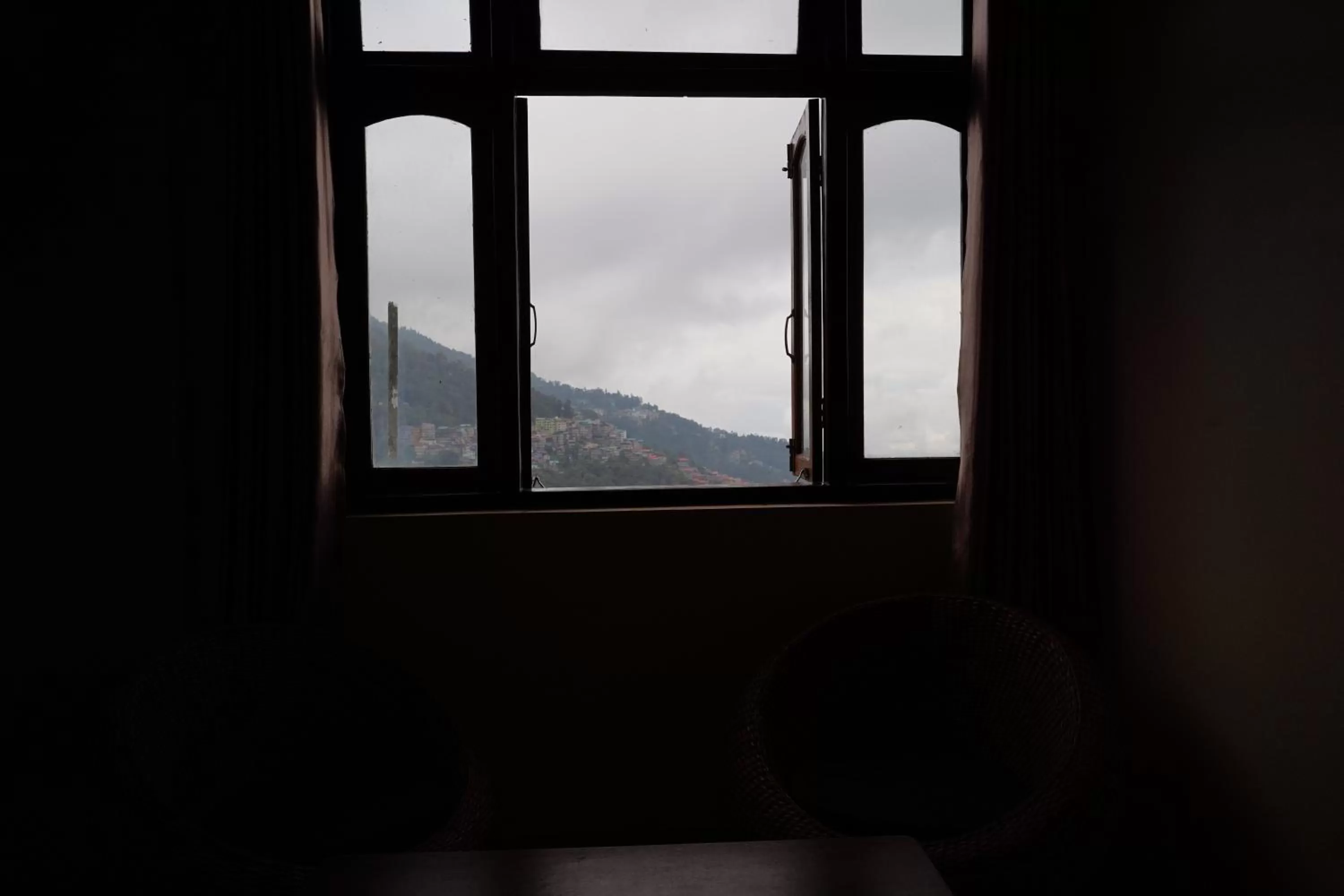 Coffee/tea facilities, Mountain View in Hotel White Lotus Gangtok