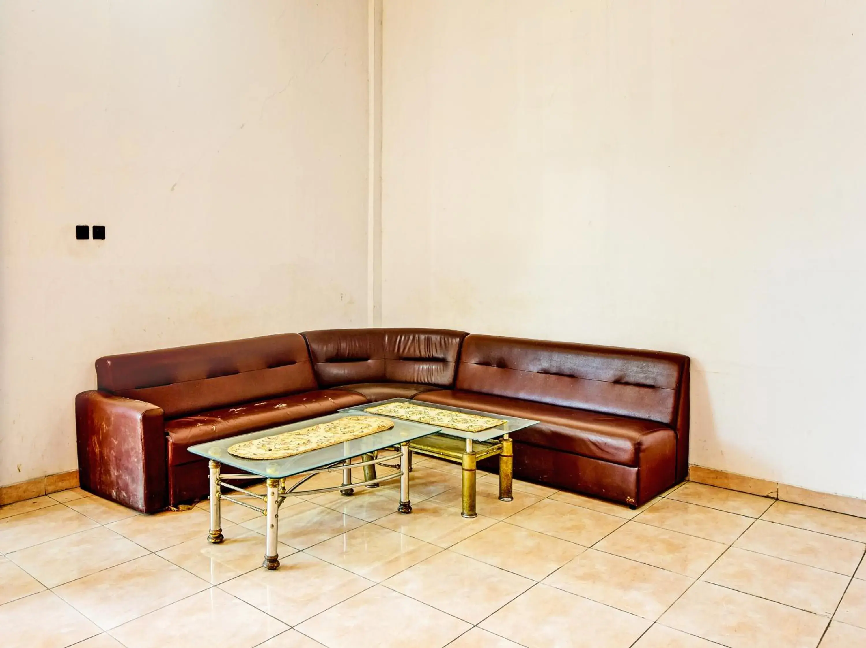 Seating Area in OYO 3479 Hotel Intan