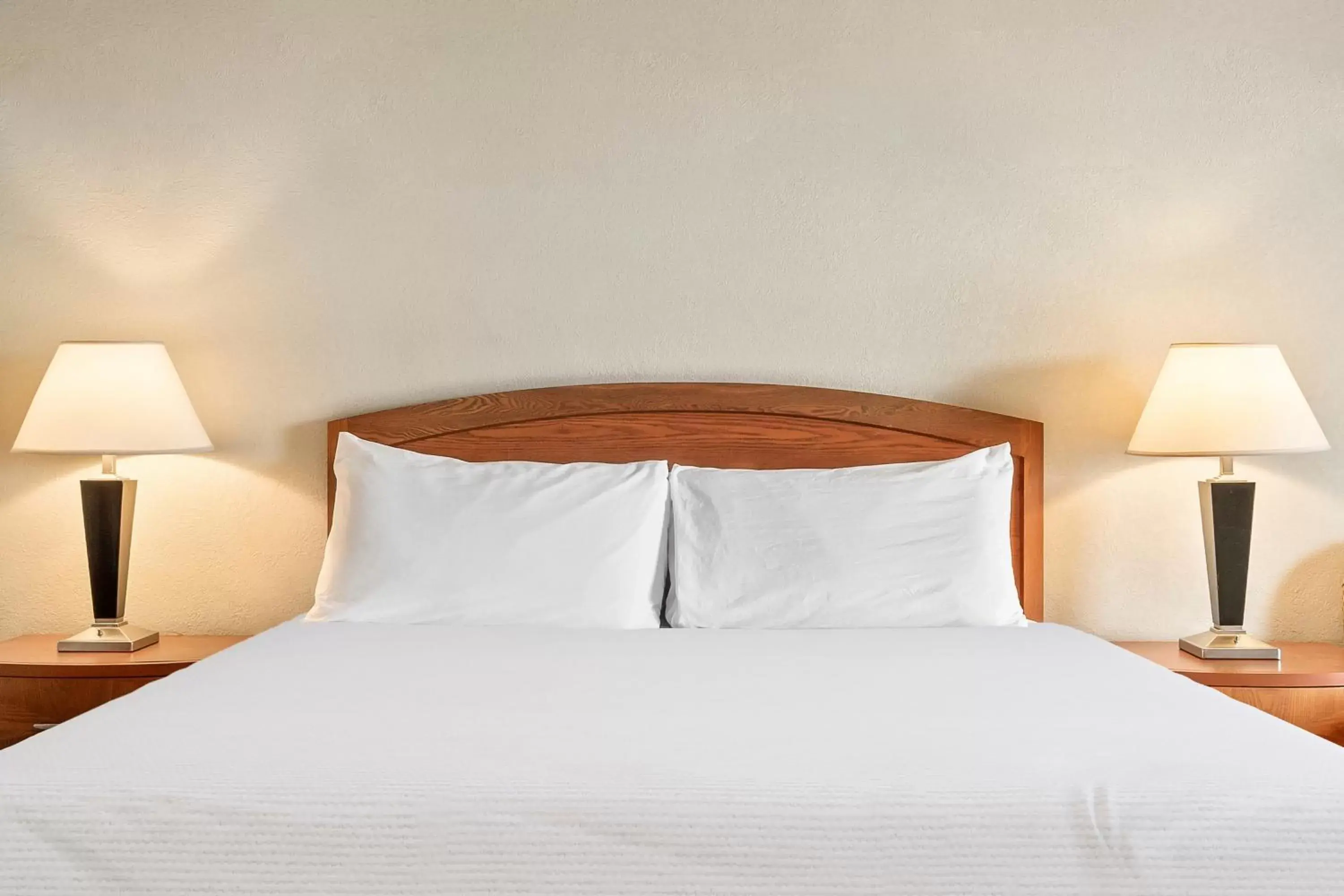 Bed in Golden Sails Hotel Bed in Golden Sails Hotel