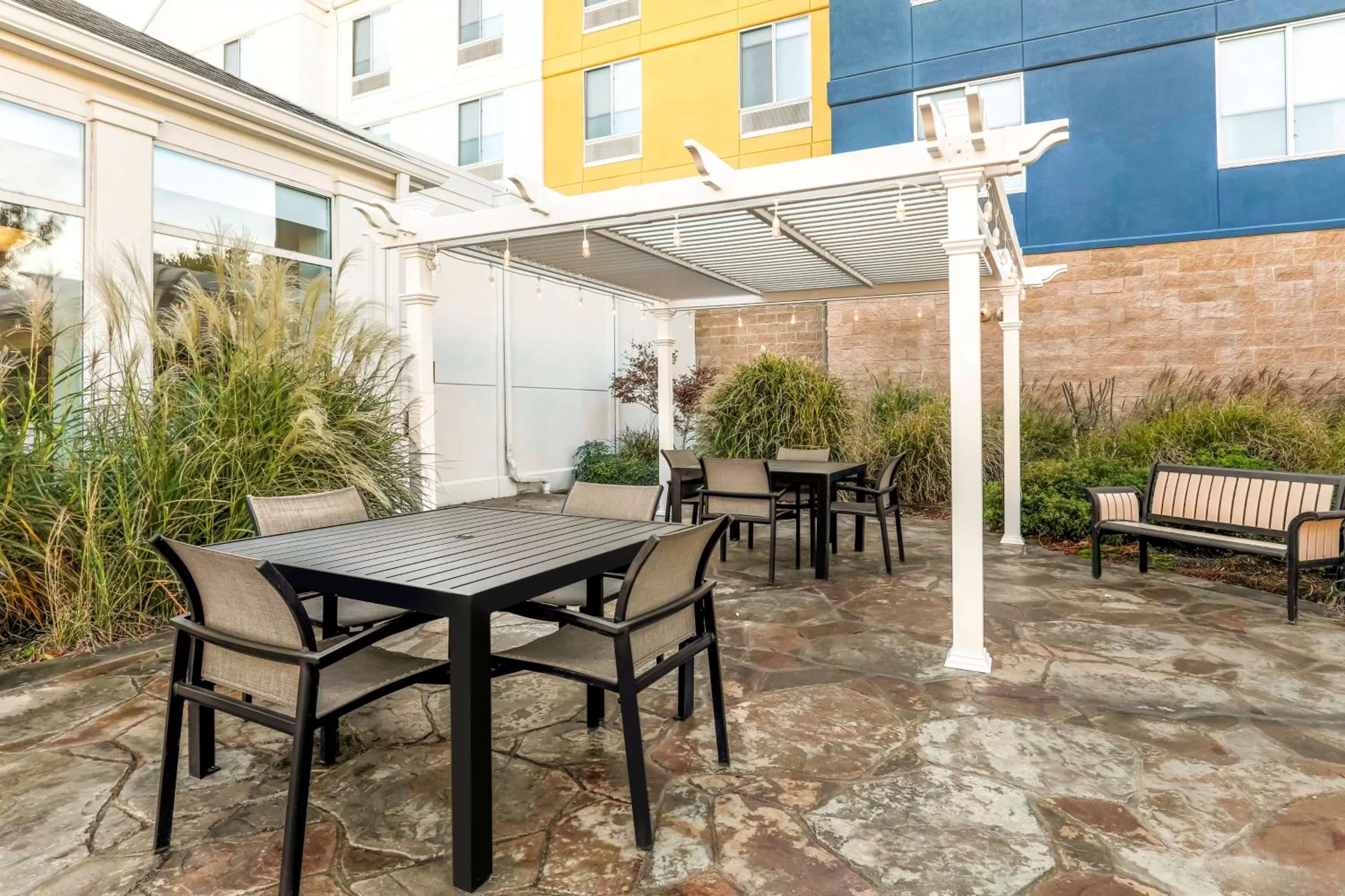 Patio in Hilton Garden Inn Tulsa South