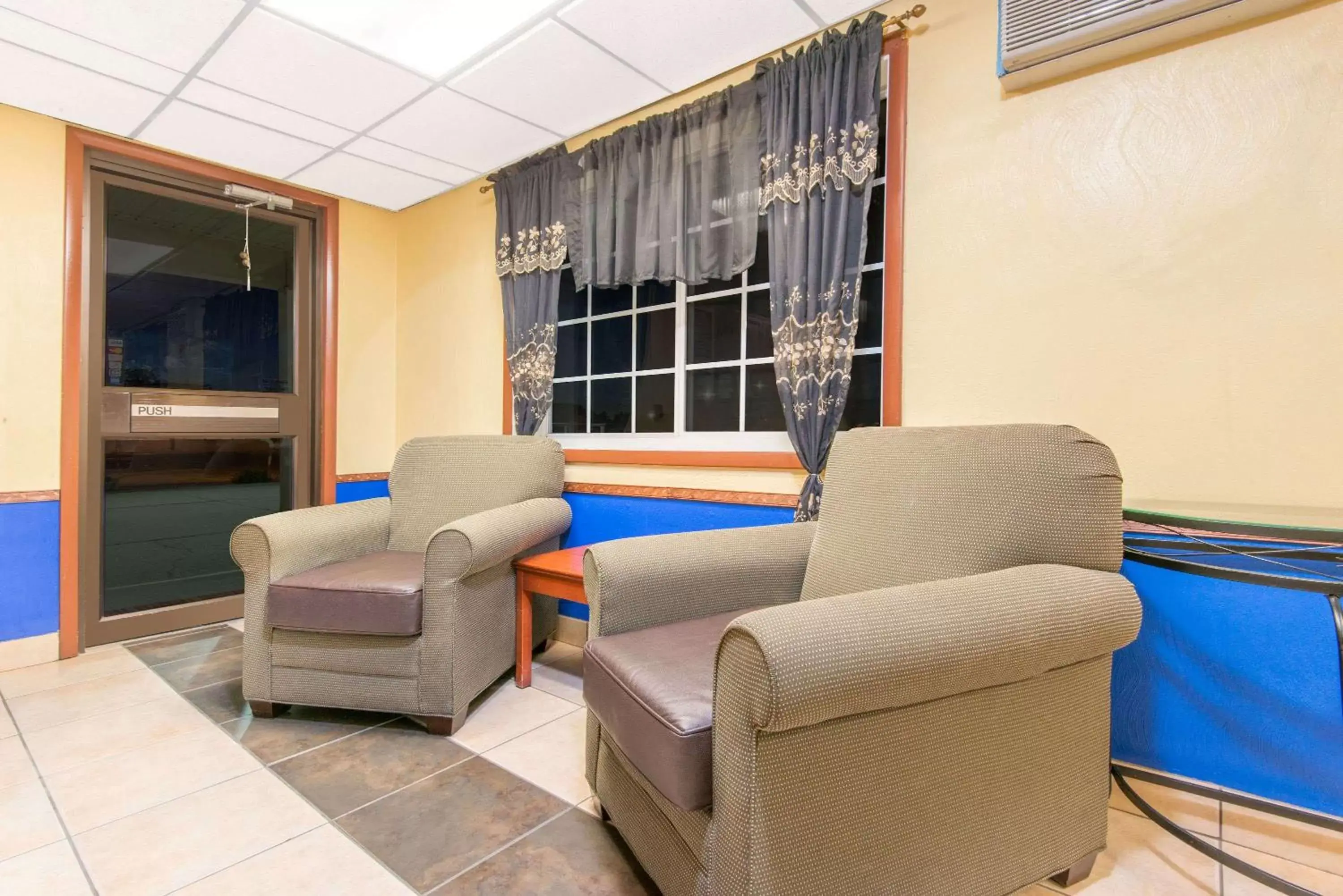 Lobby or reception in Days Inn by Wyndham Great Bend Lobby or reception in Days Inn by Wyndham Great Bend