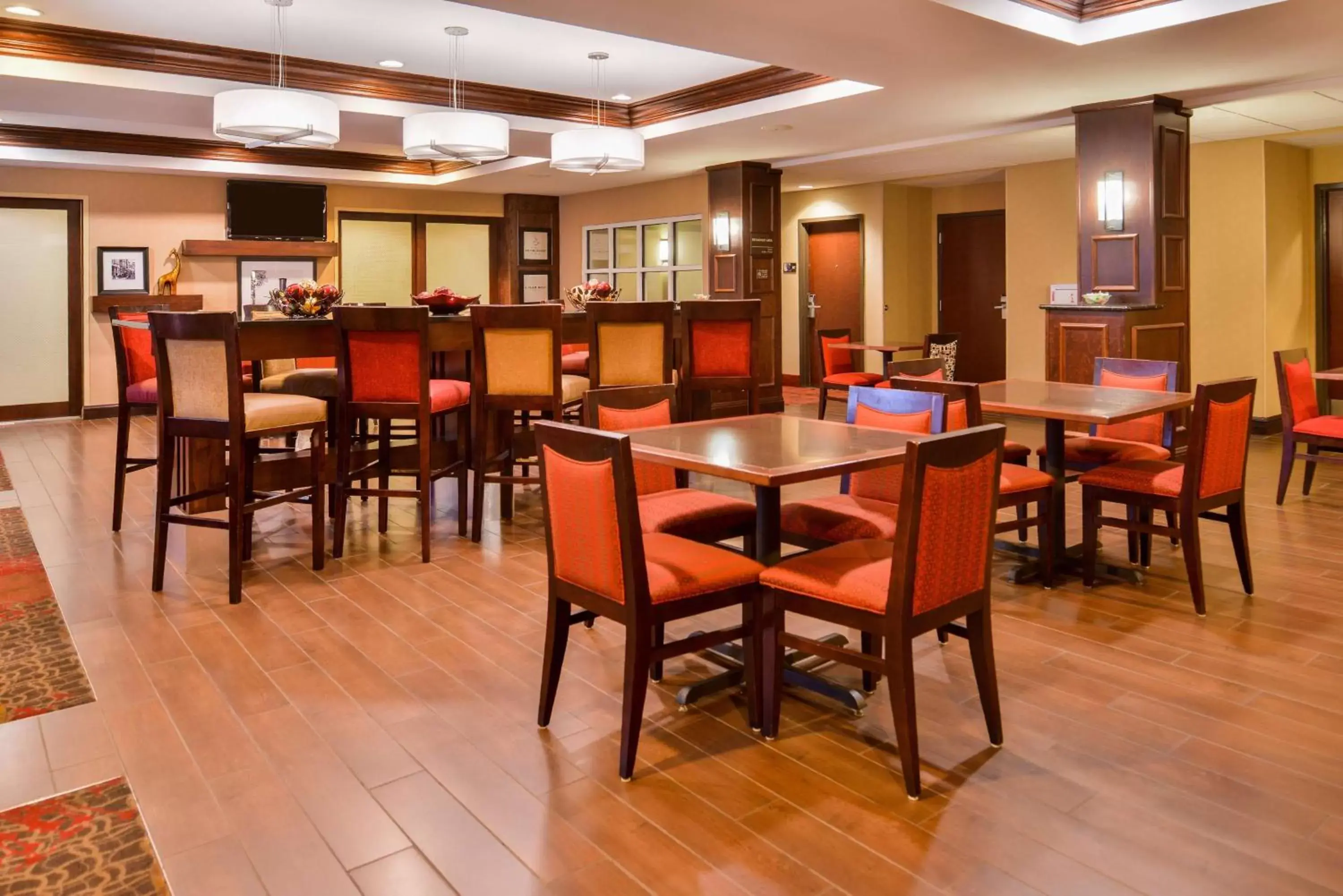 Breakfast, Restaurant/Places to Eat in Hampton Inn Statesville