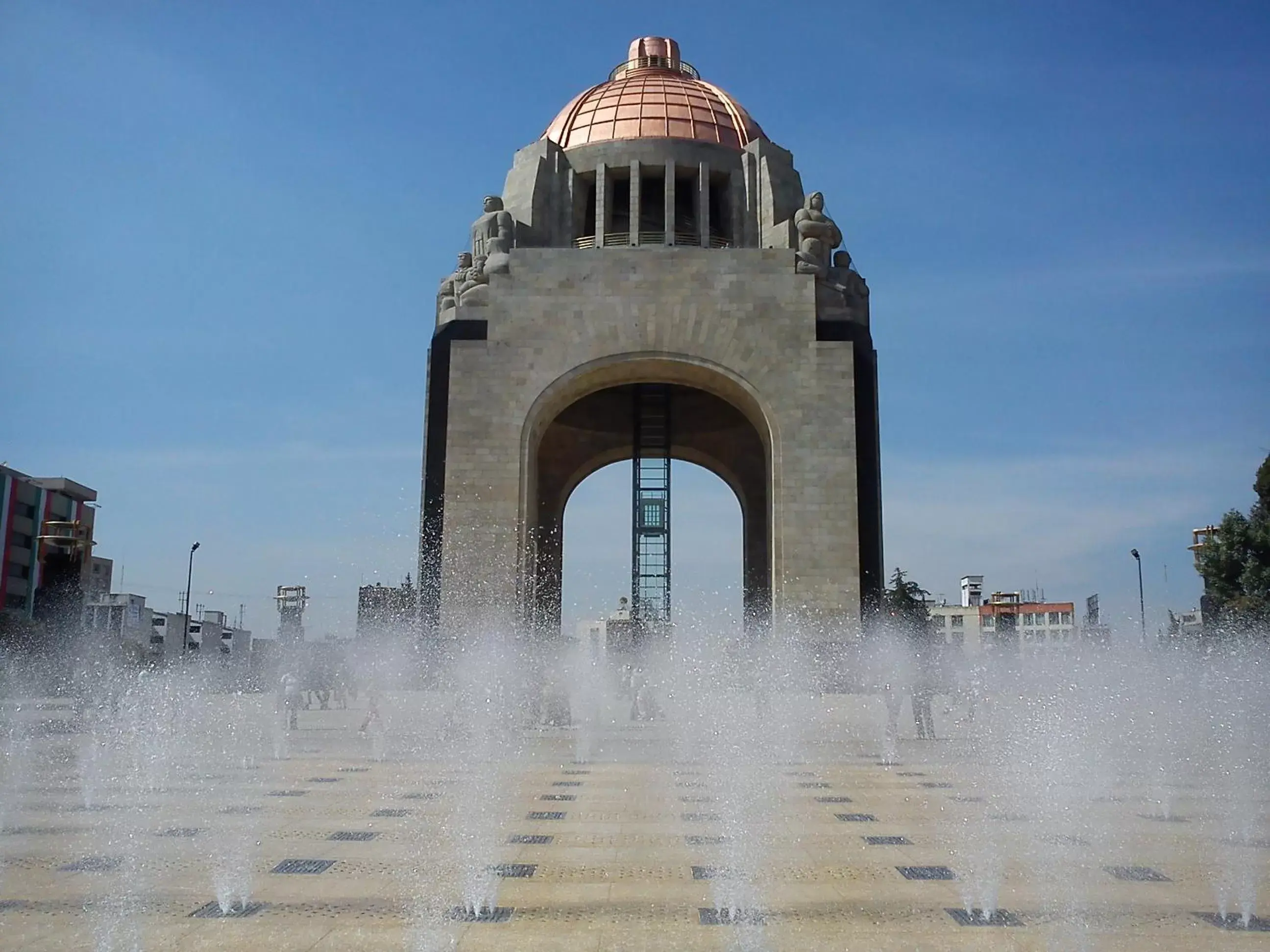 Nearby landmark in Hotel Palace México